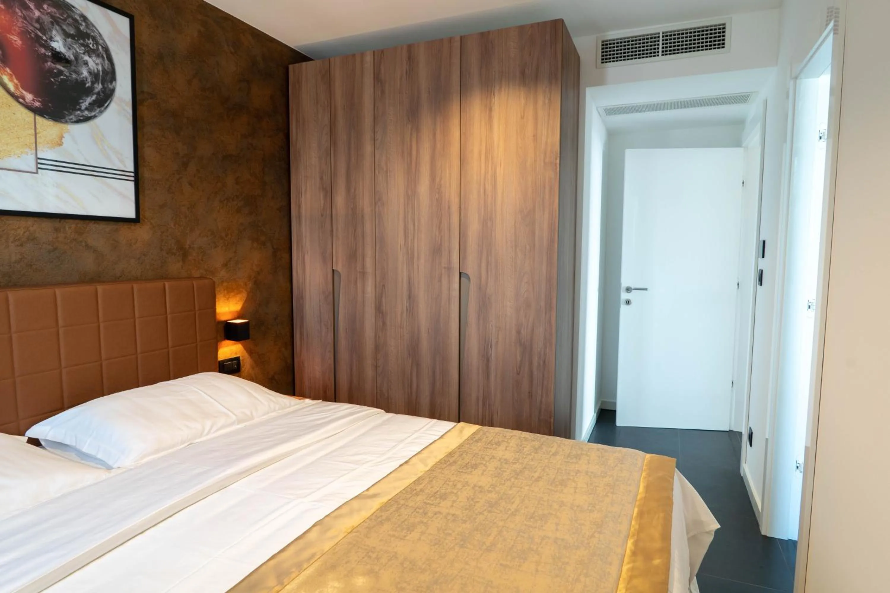 Bedroom, Bed in VIPo Prestige Apartments