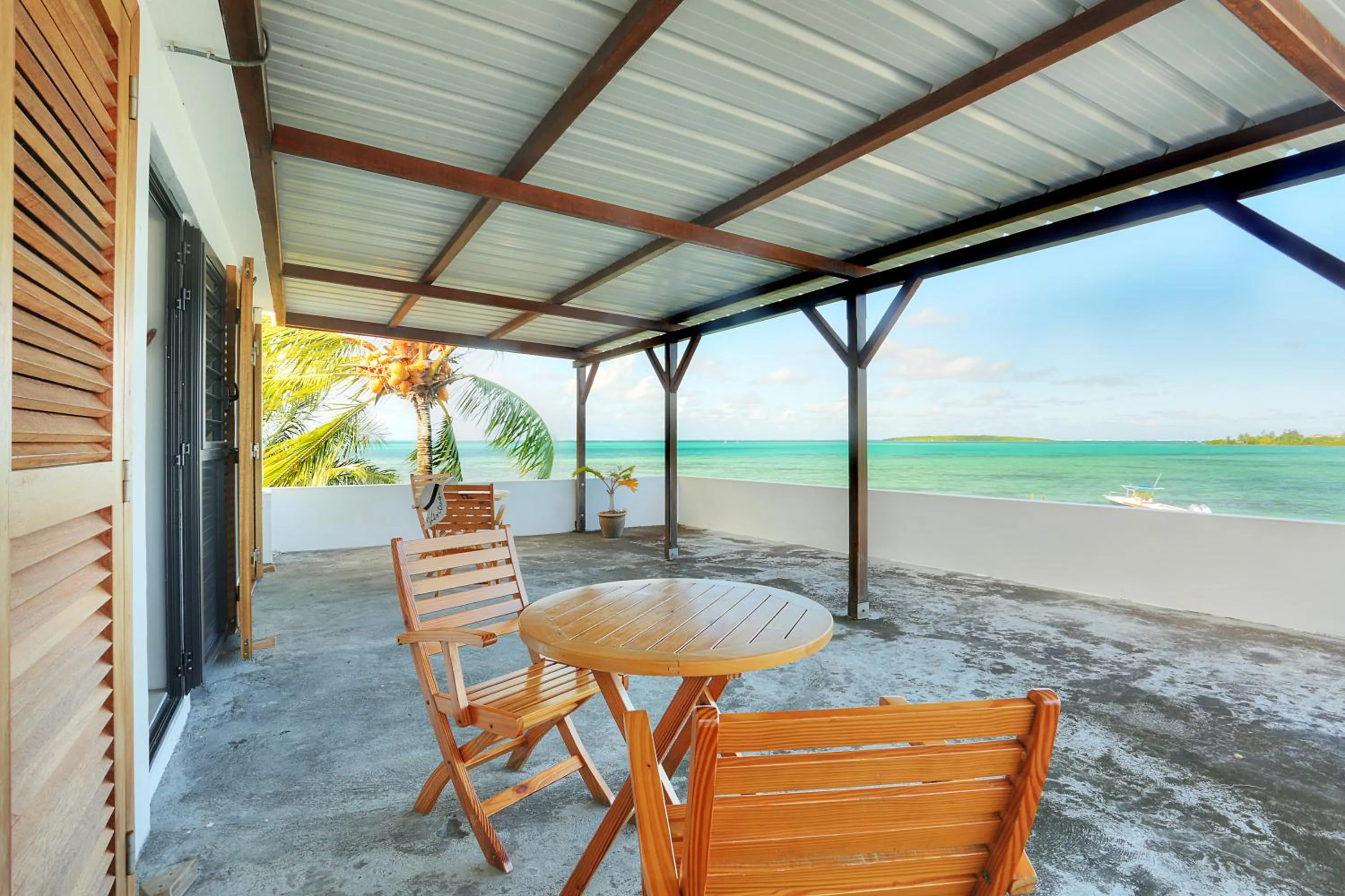 Balcony/Terrace in Auberge SeaFever
