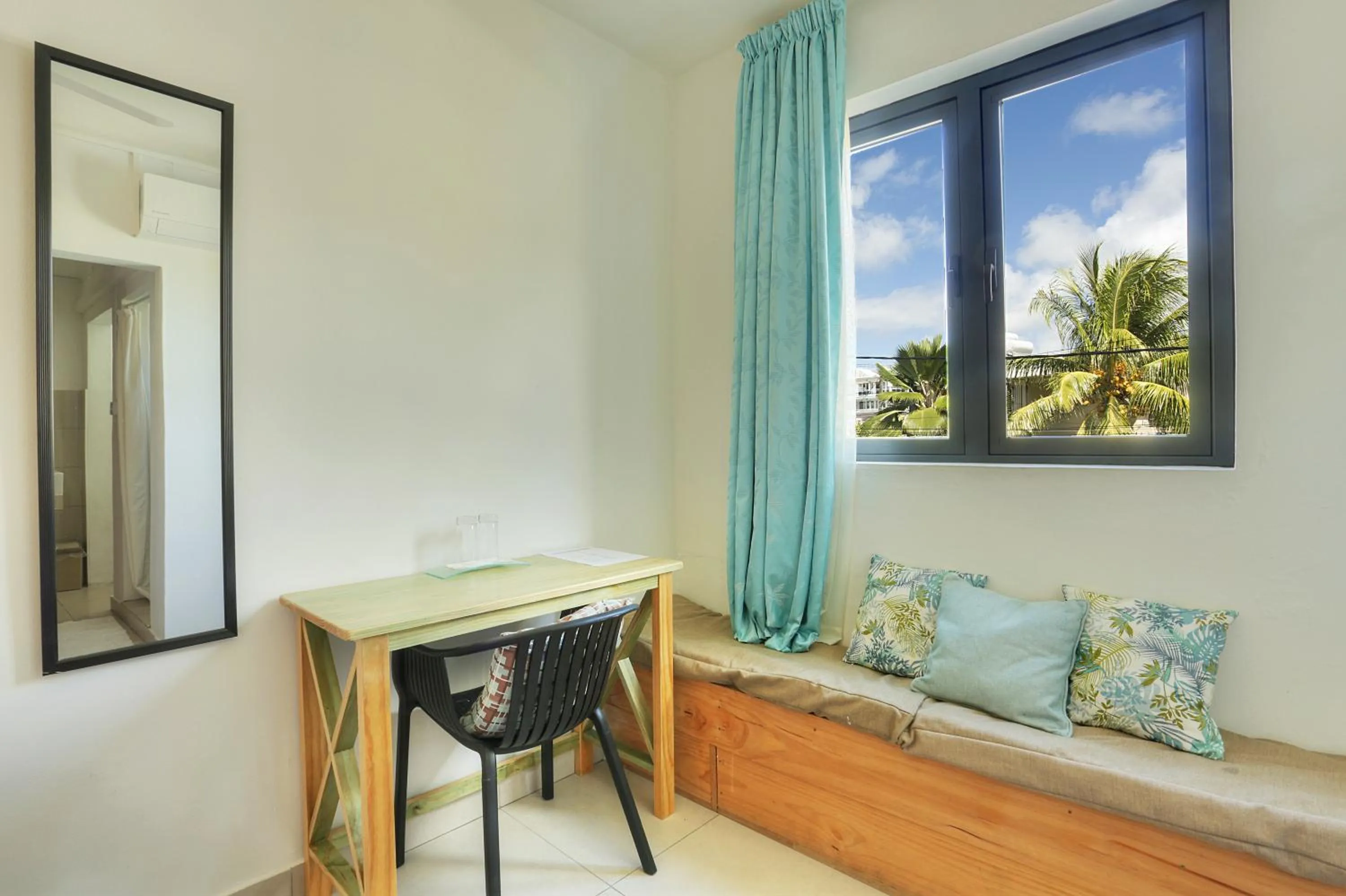 Seating area in Auberge SeaFever