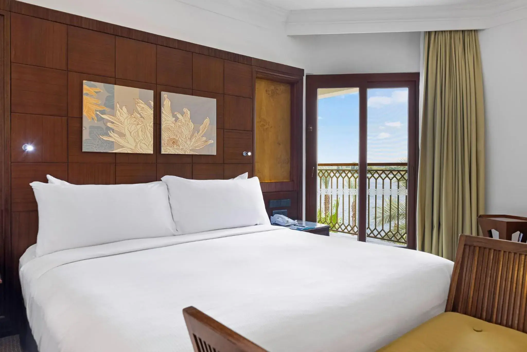 Nile Suite in Hilton Luxor Resort & Spa Nile Suite in Hilton Luxor Resort & Spa