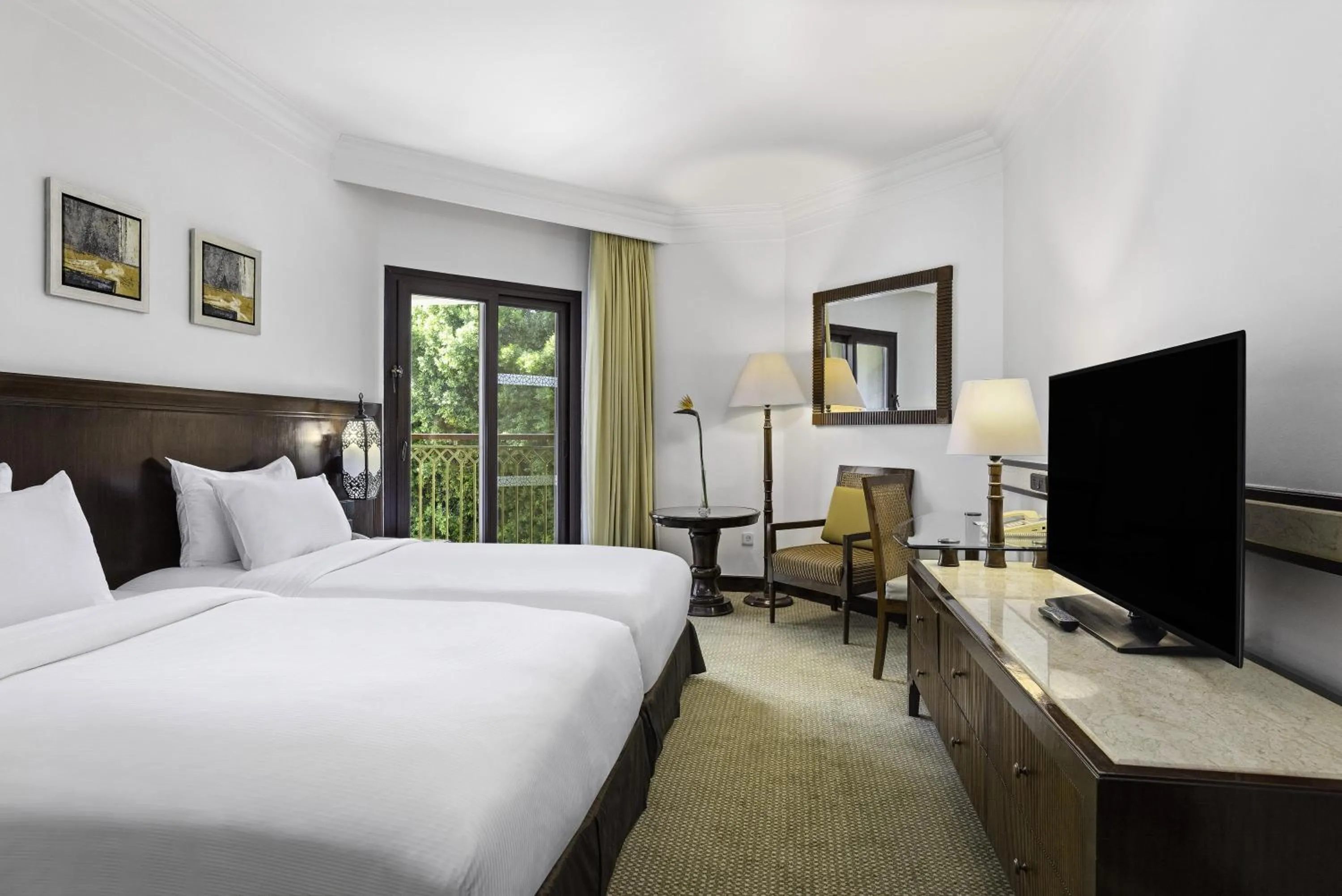 Bed in Hilton Luxor Resort & Spa