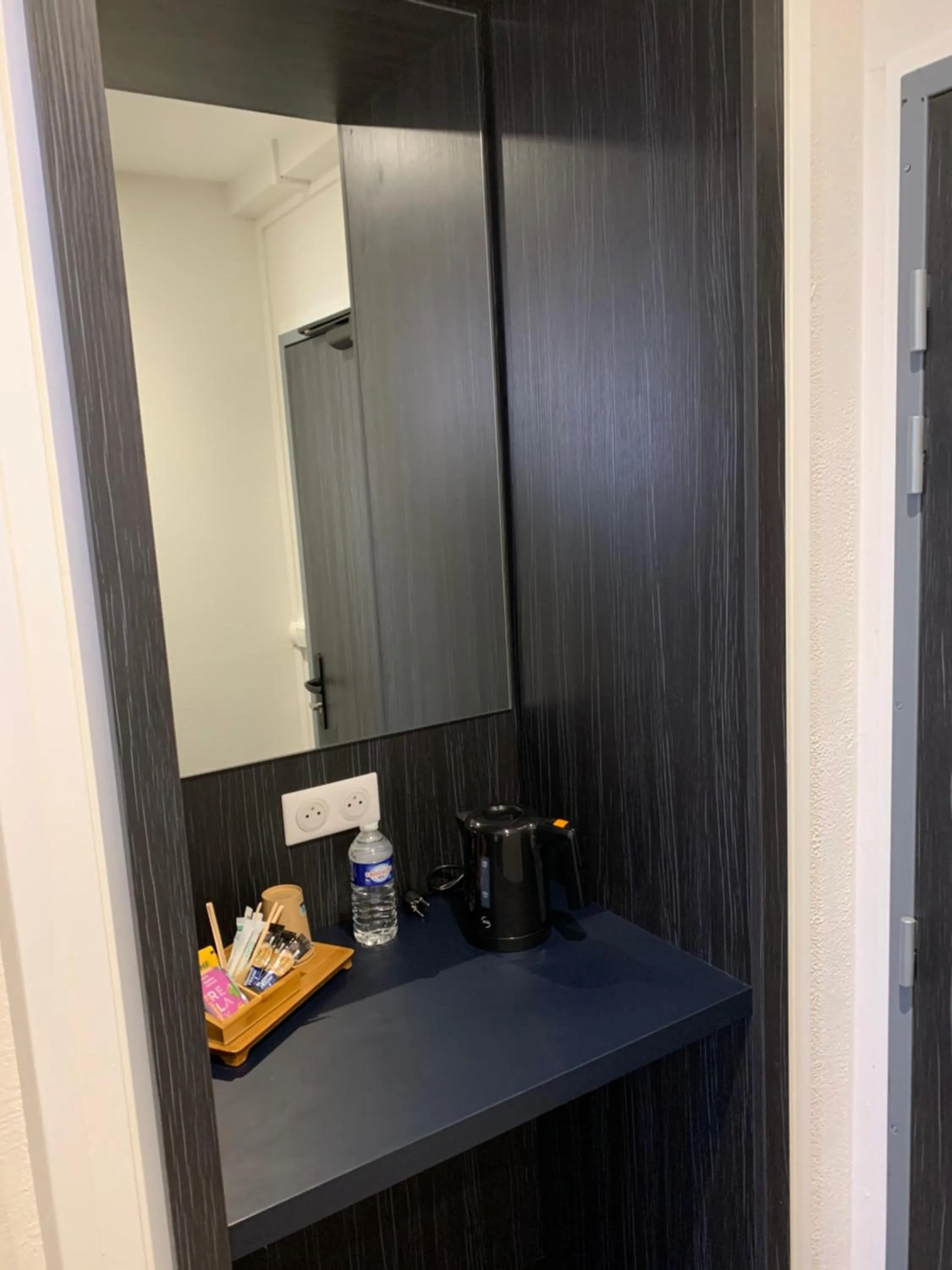 Coffee/tea facilities in Hotel Le Cosy Riva Bella