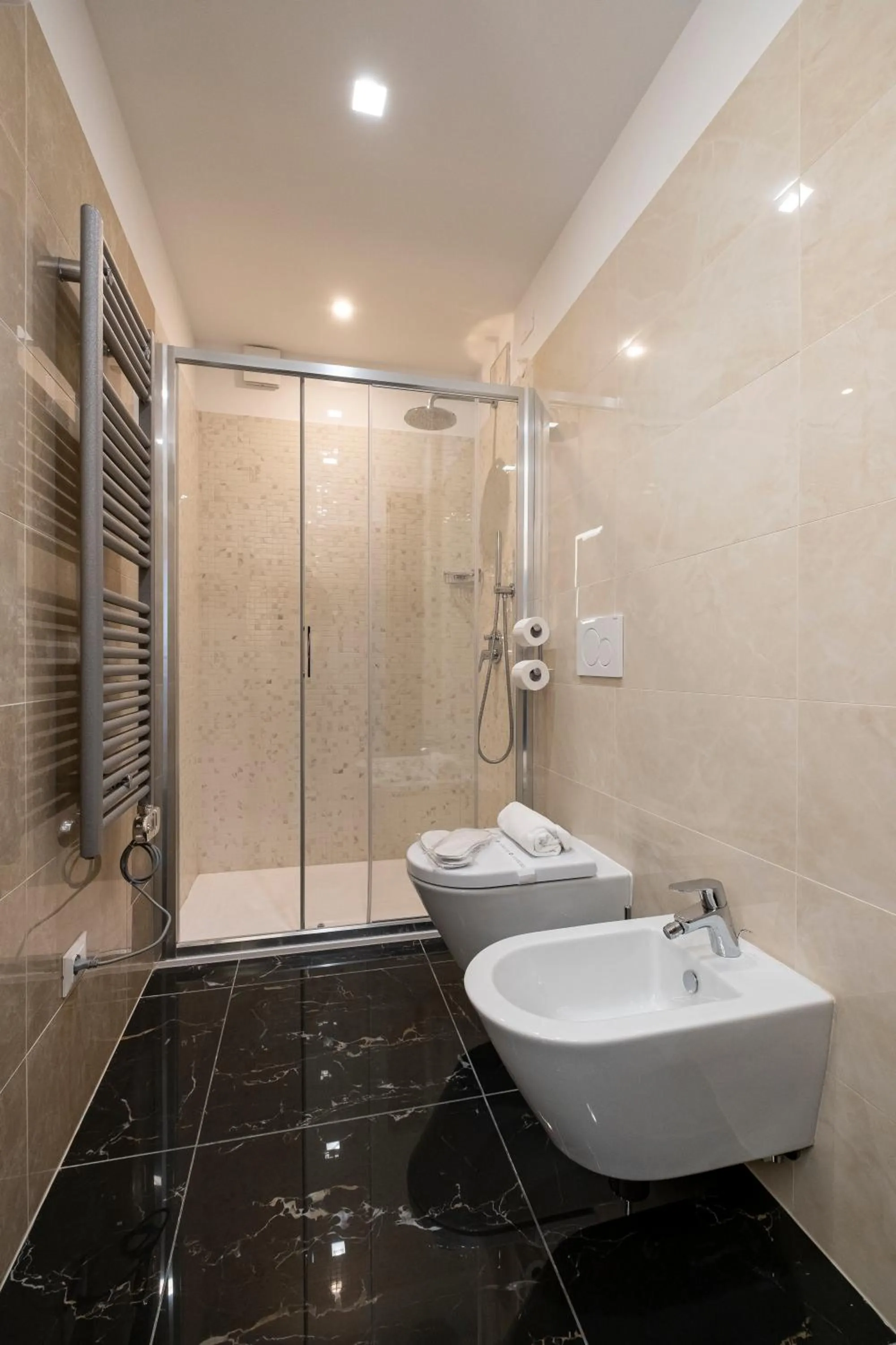 Bathroom in Hotel Mare