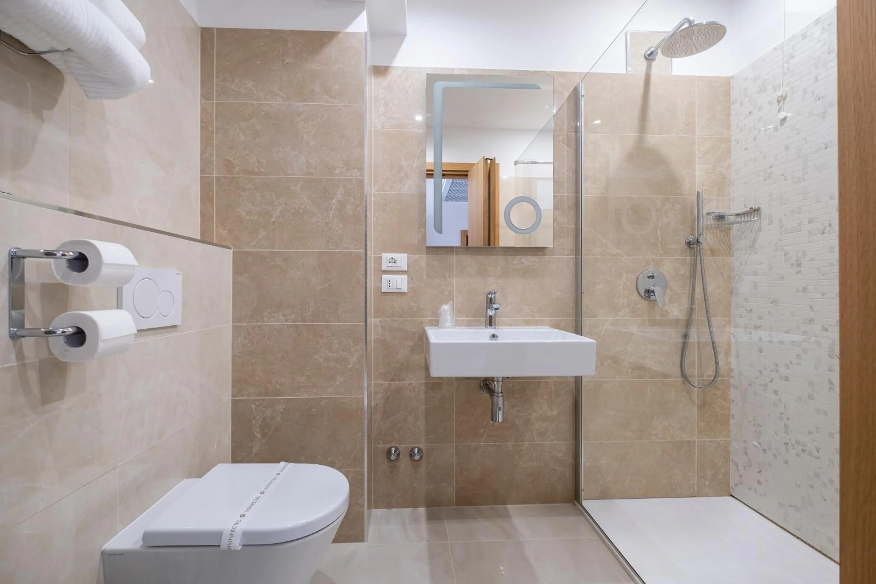 Bathroom in Hotel Mare