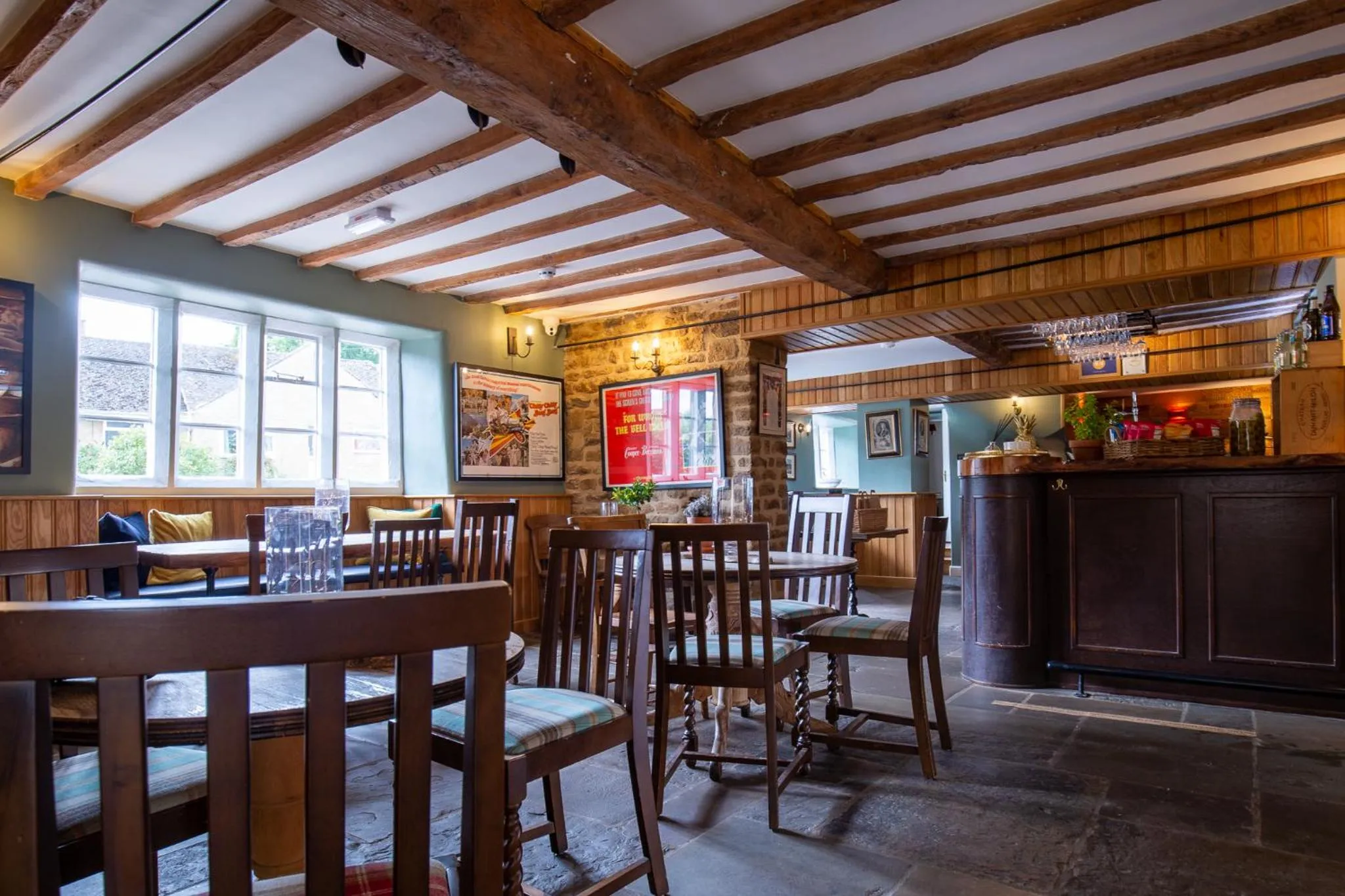 Dining area in The George Inn
