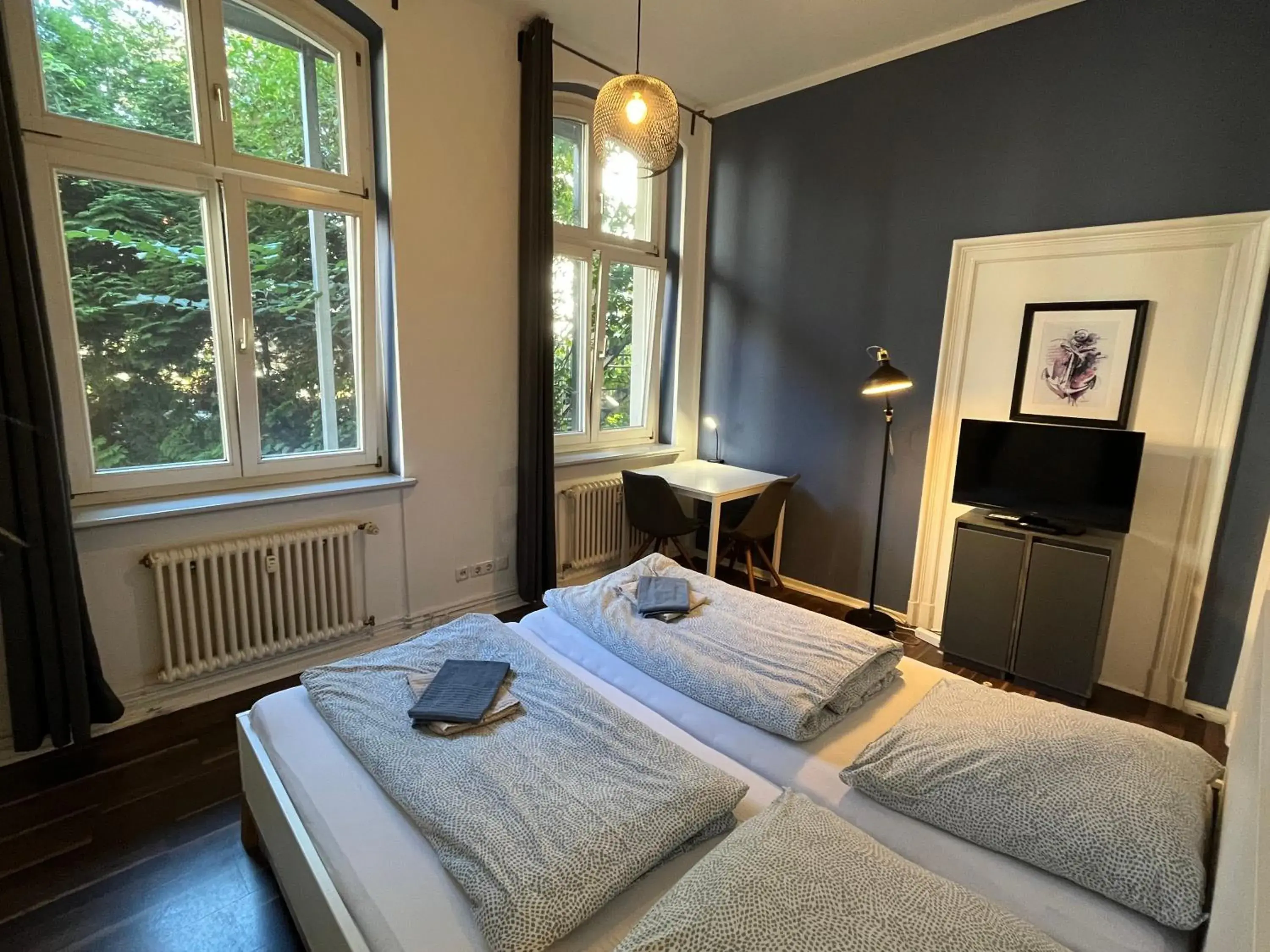 Double Room with Private Bathroom - single occupancy in Blue Doors Hostel Altstadt Double Room with Private Bathroom - single occupancy in Blue Doors Hostel Altstadt
