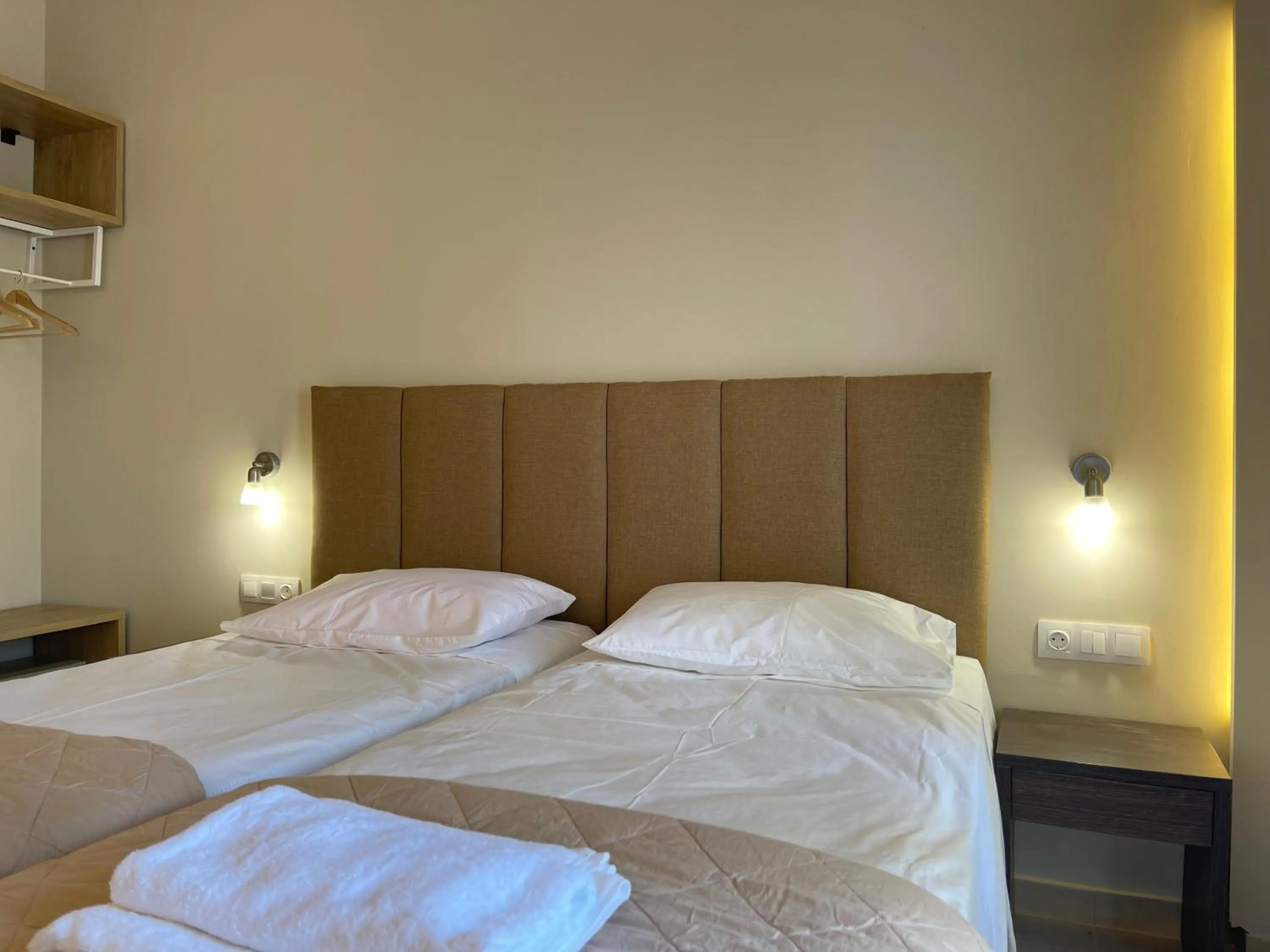 Bed in Oasis Beach Club