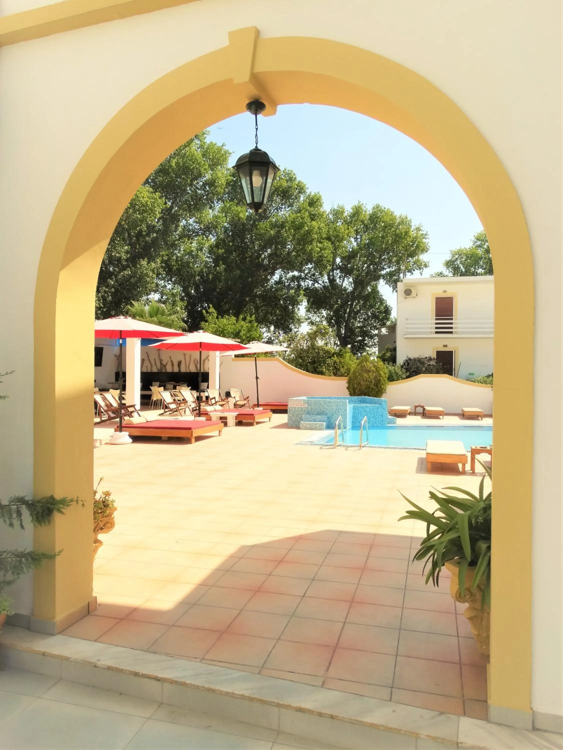 Property building in Oasis Beach Club