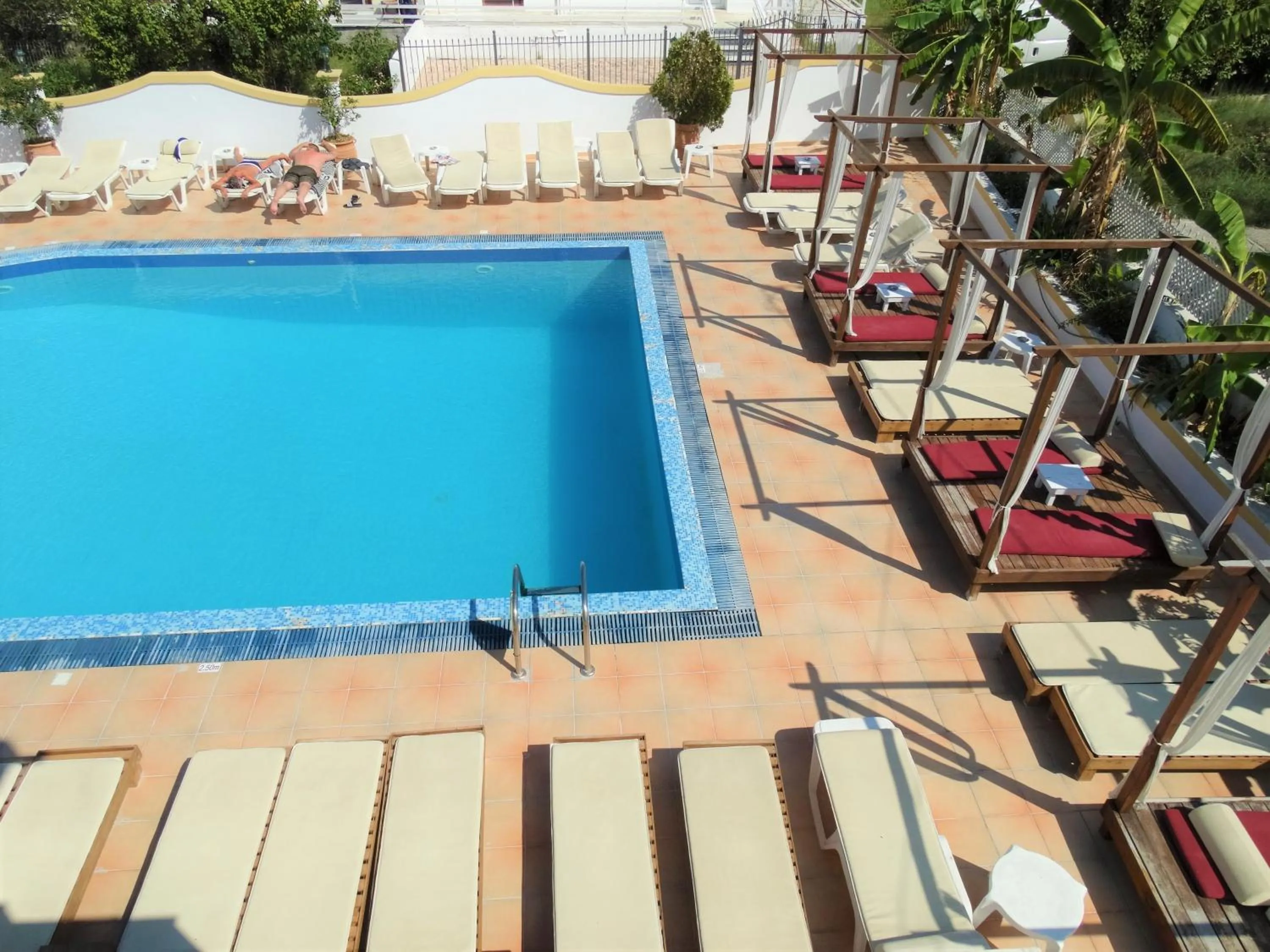 Swimming pool in Oasis Beach Club