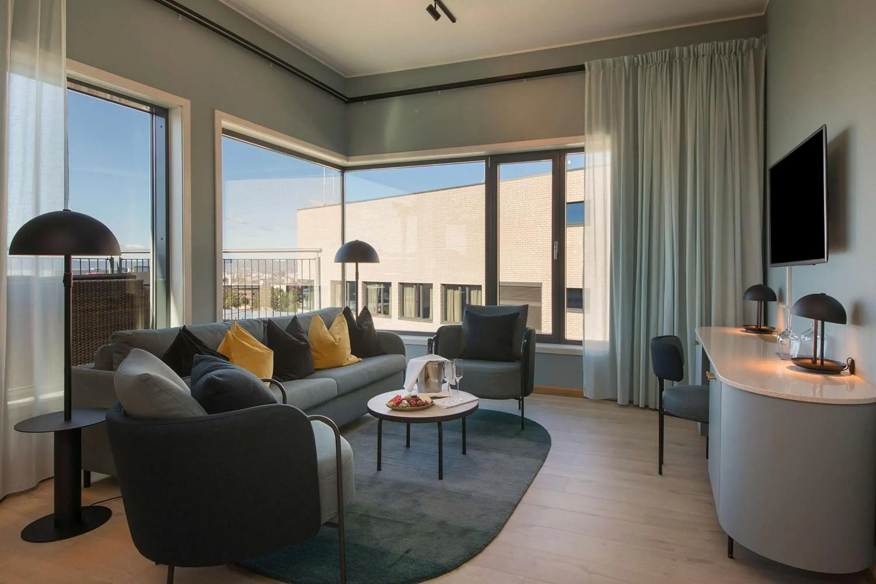 Master Suite with Terrace in Scandic Helsfyr Master Suite with Terrace in Scandic Helsfyr