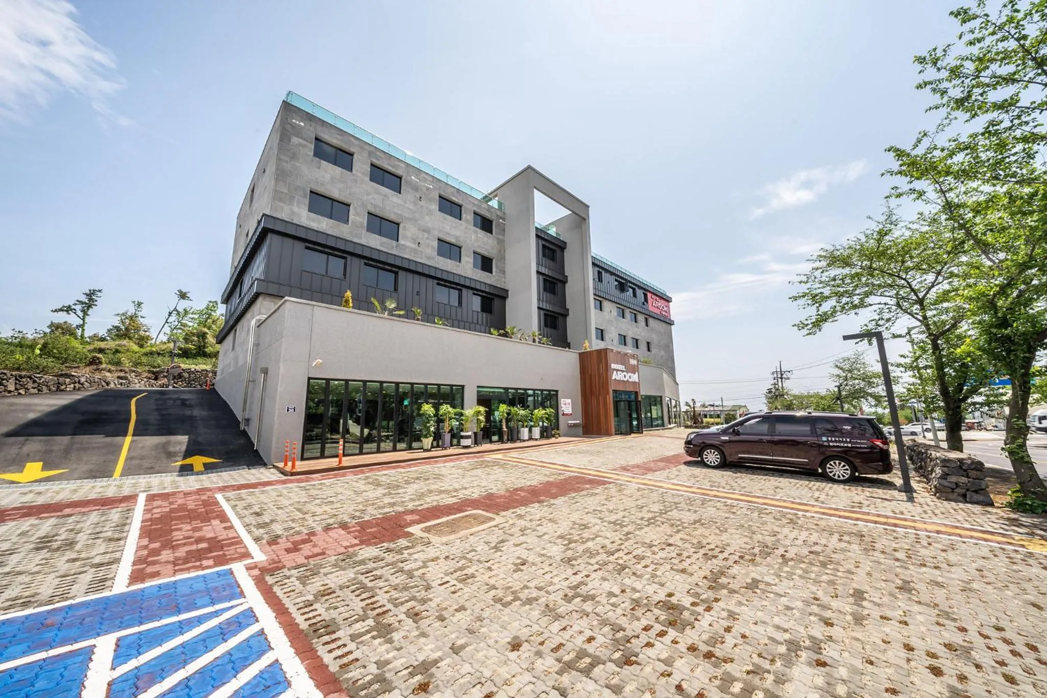 Property Building in Aroomi Hotel