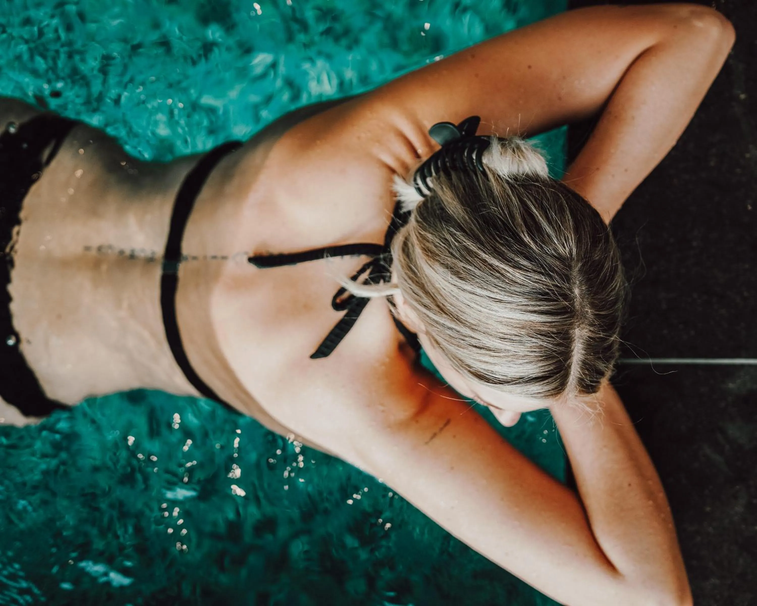 Swimming pool in Der Eisvogel - Wellness- & Genusshotel