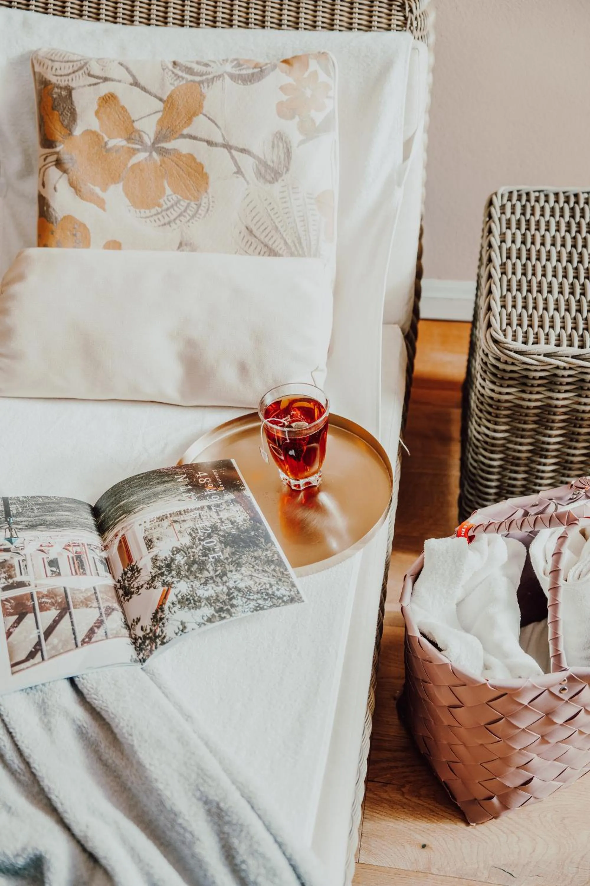 Spa and wellness centre/facilities, Bed in Der Eisvogel - Wellness- & Genusshotel