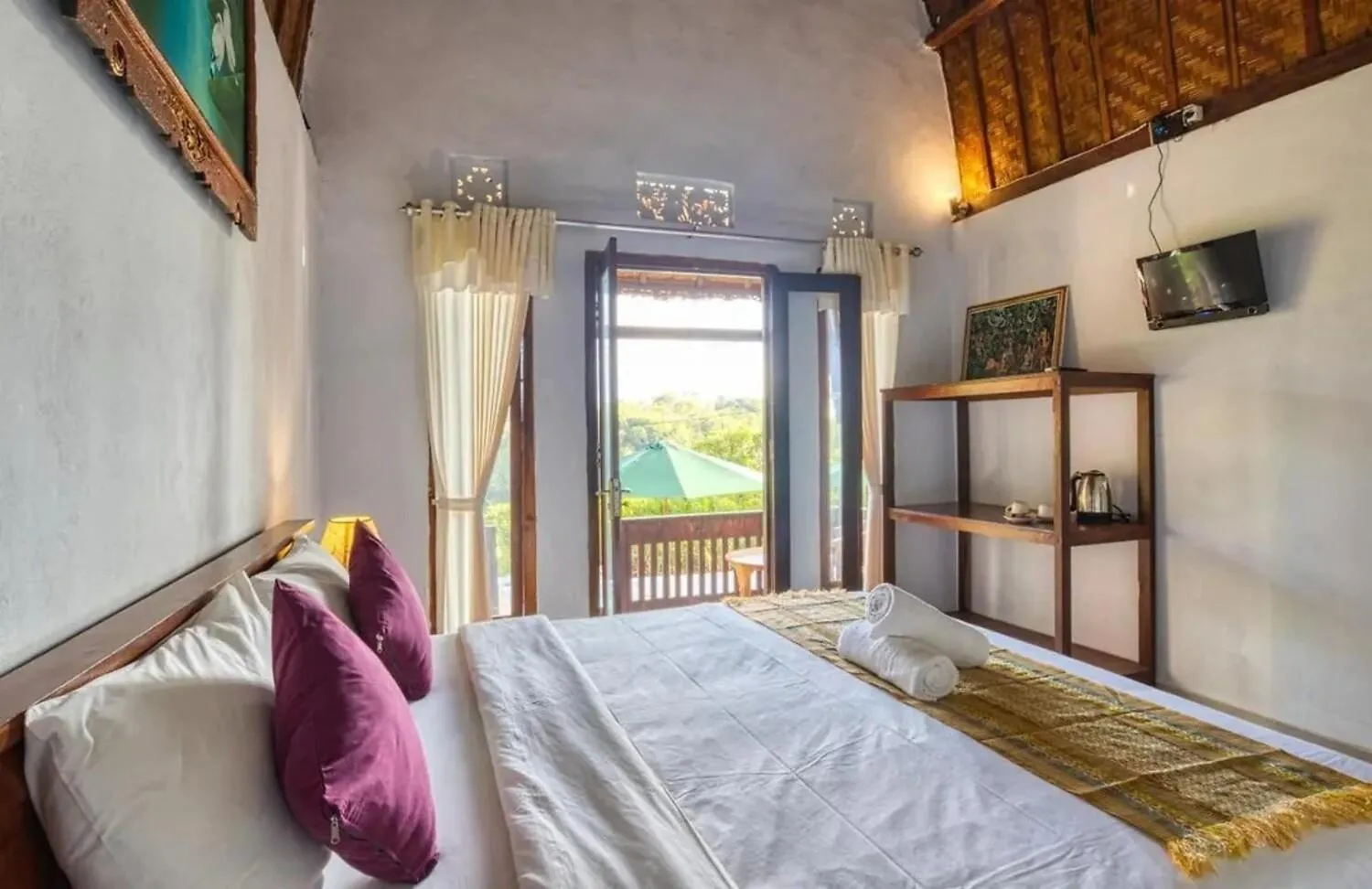 View (from property/room), Bed in The Mountain Cottage