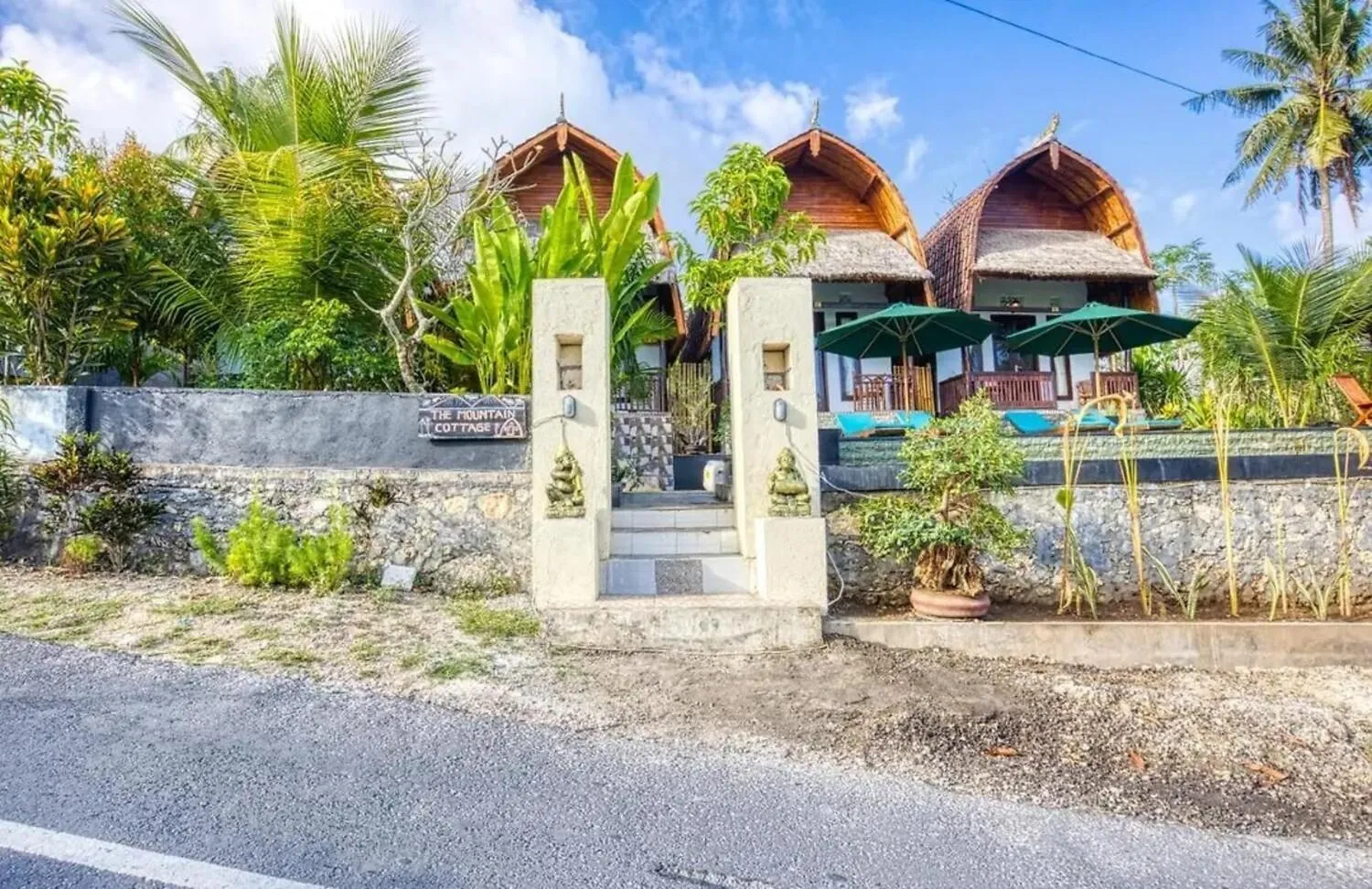 Facade/entrance in The Mountain Cottage