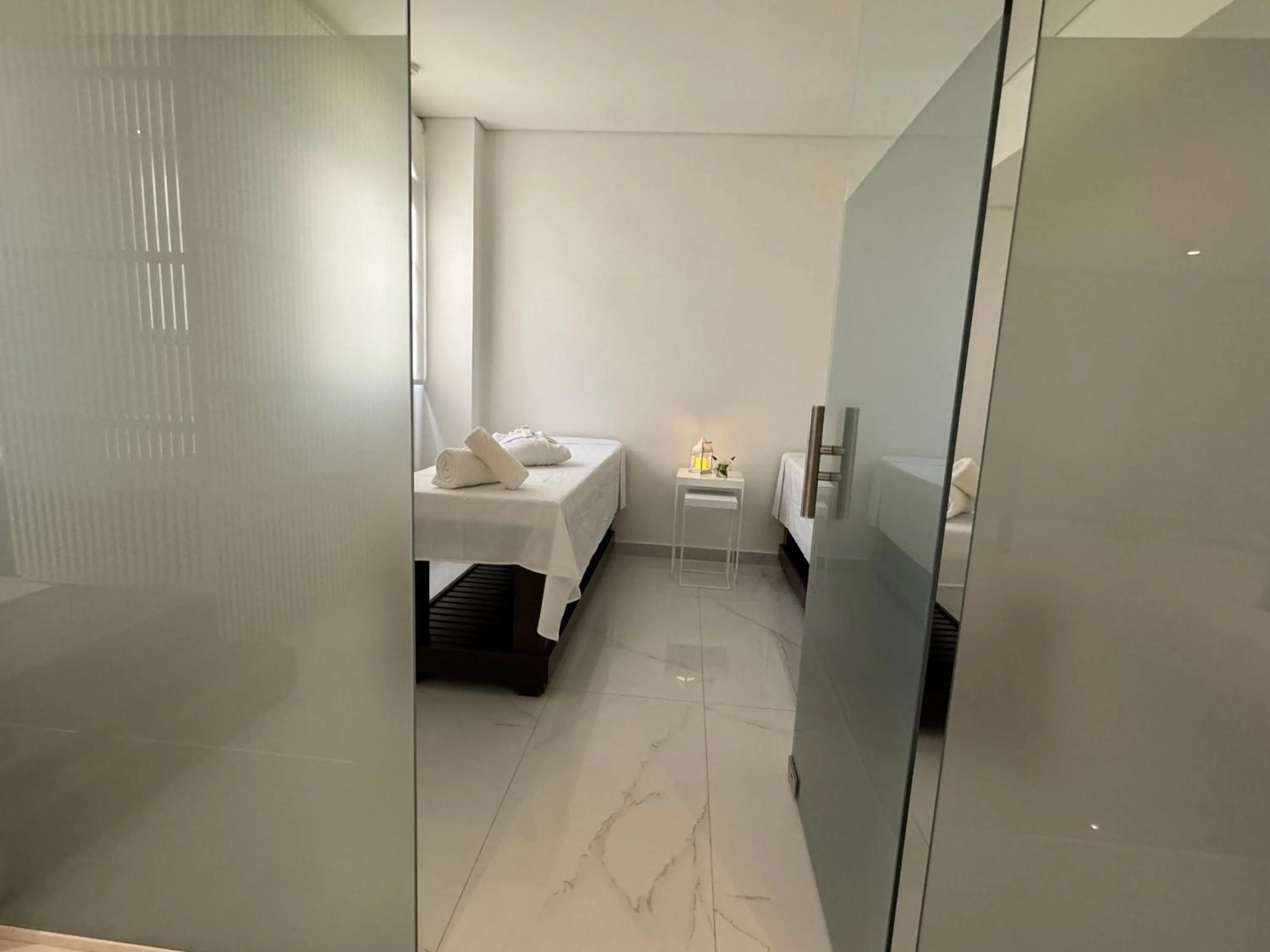 Massage, Bed in Guemes Hotel & Spa