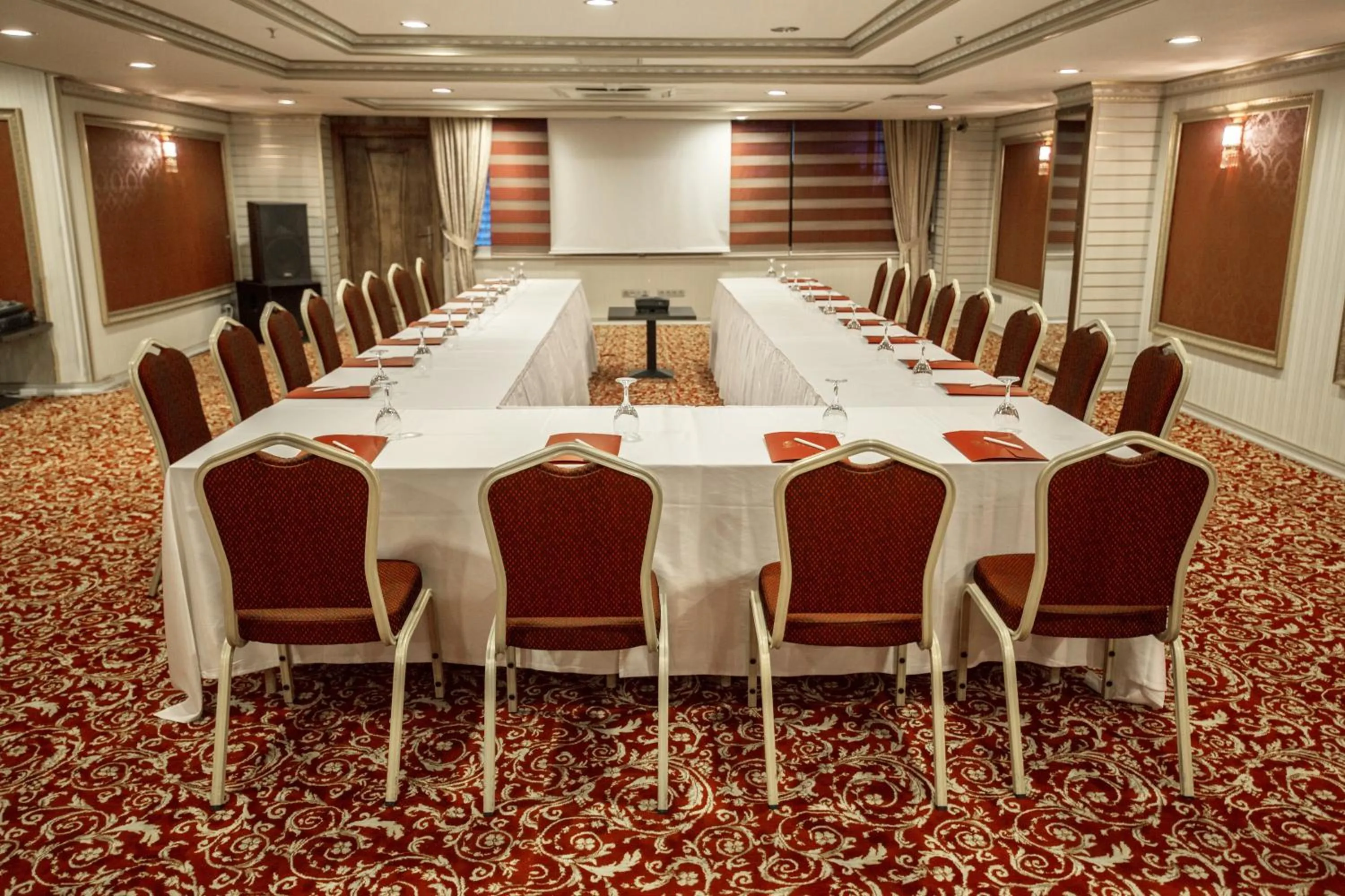 Meeting/conference room in Yücesoy Liva Hotel Spa & Convention Center Mersin