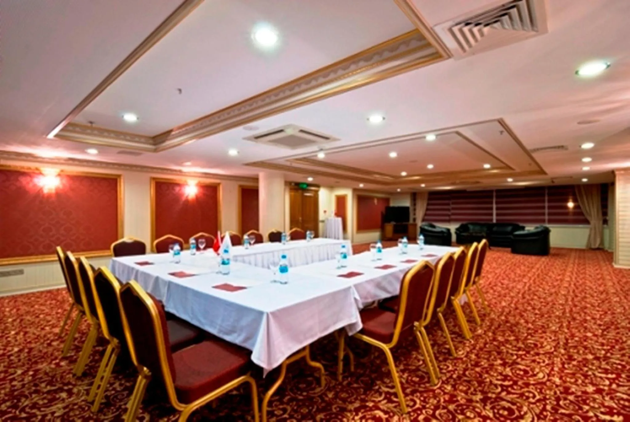 Meeting/conference room in Yücesoy Liva Hotel Spa & Convention Center Mersin