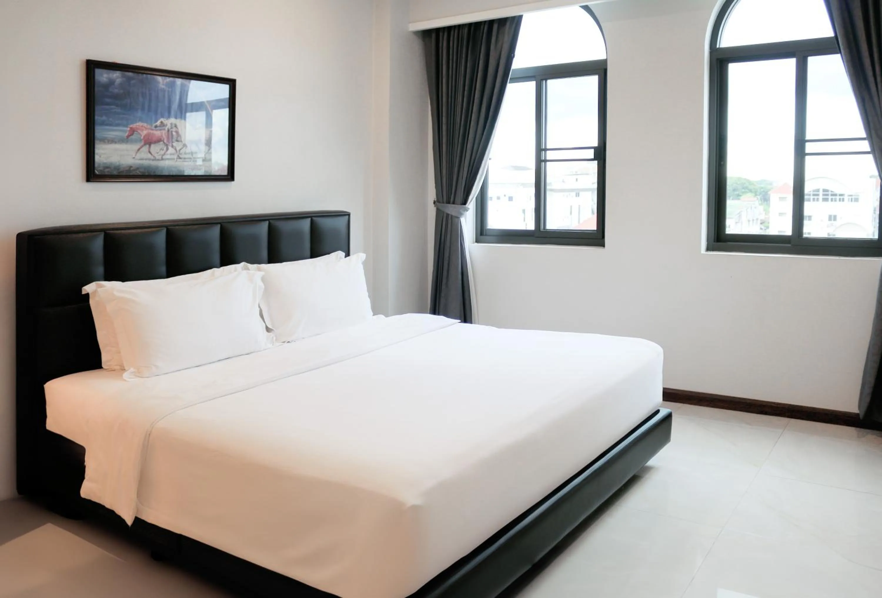 Bedroom, Bed in Urbanite Hotel