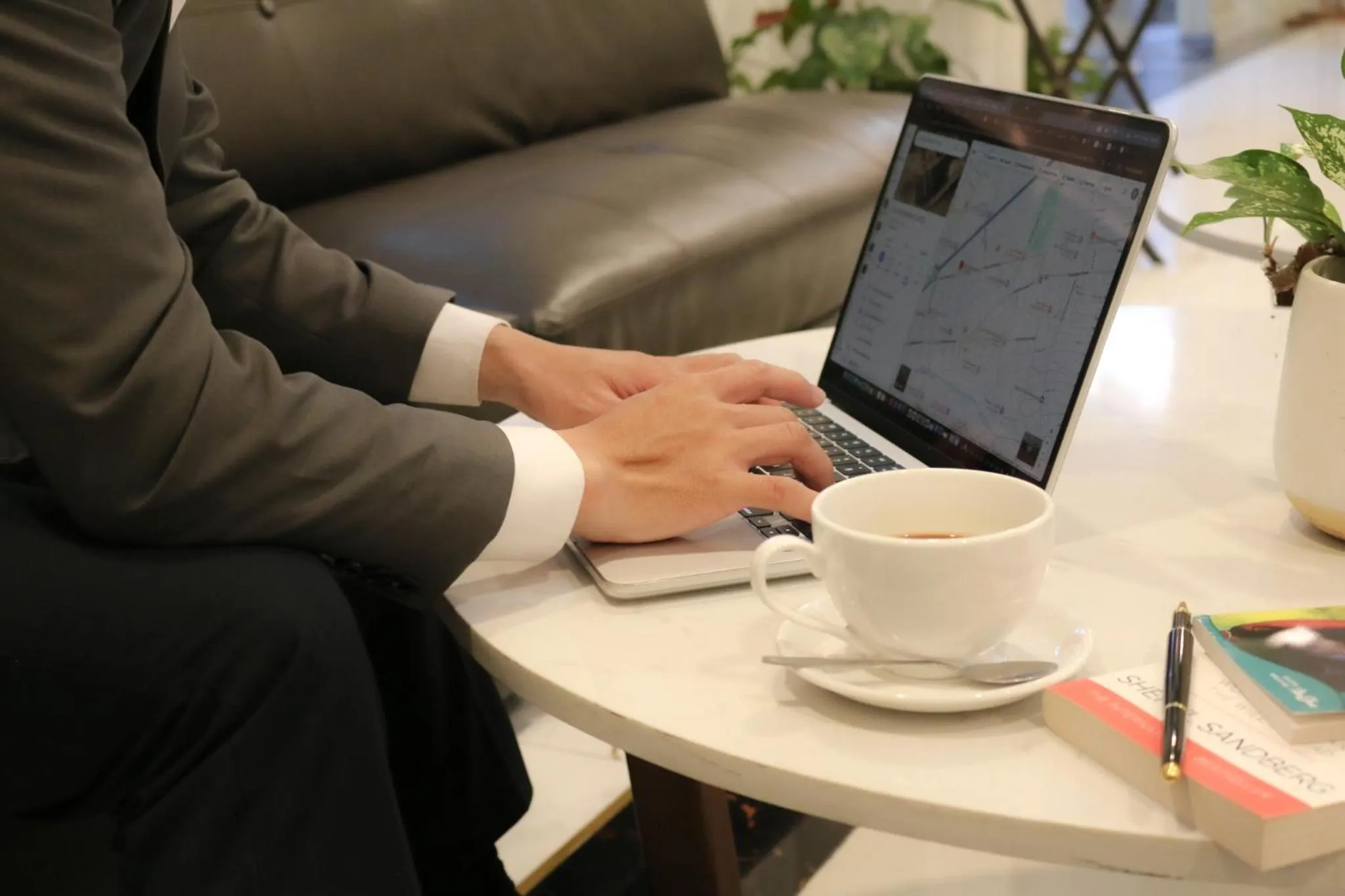 Lobby or reception in Urbanite Hotel