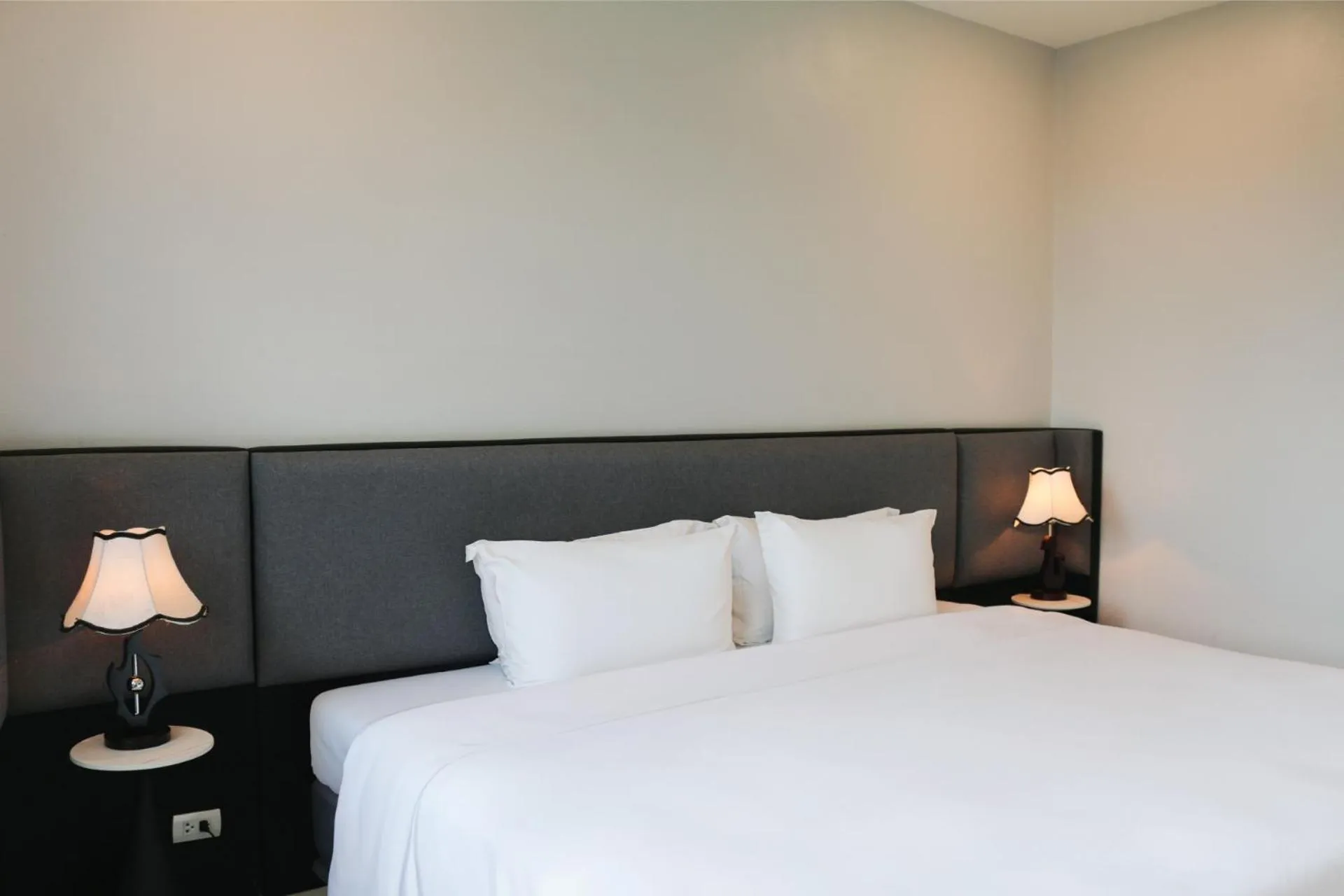 Bed in Urbanite Hotel