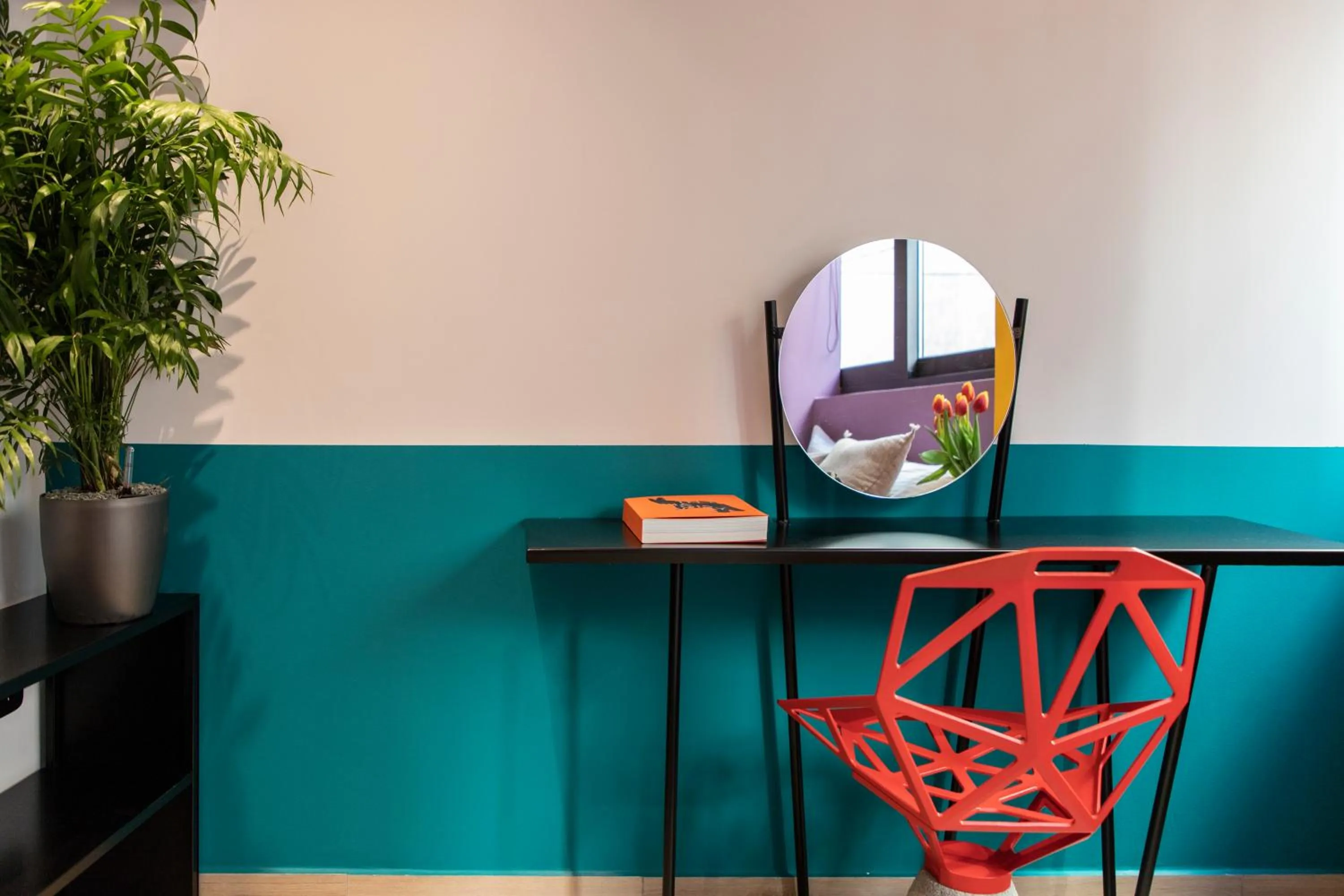 Seating area in 14 Reasons Why Hotel Athens