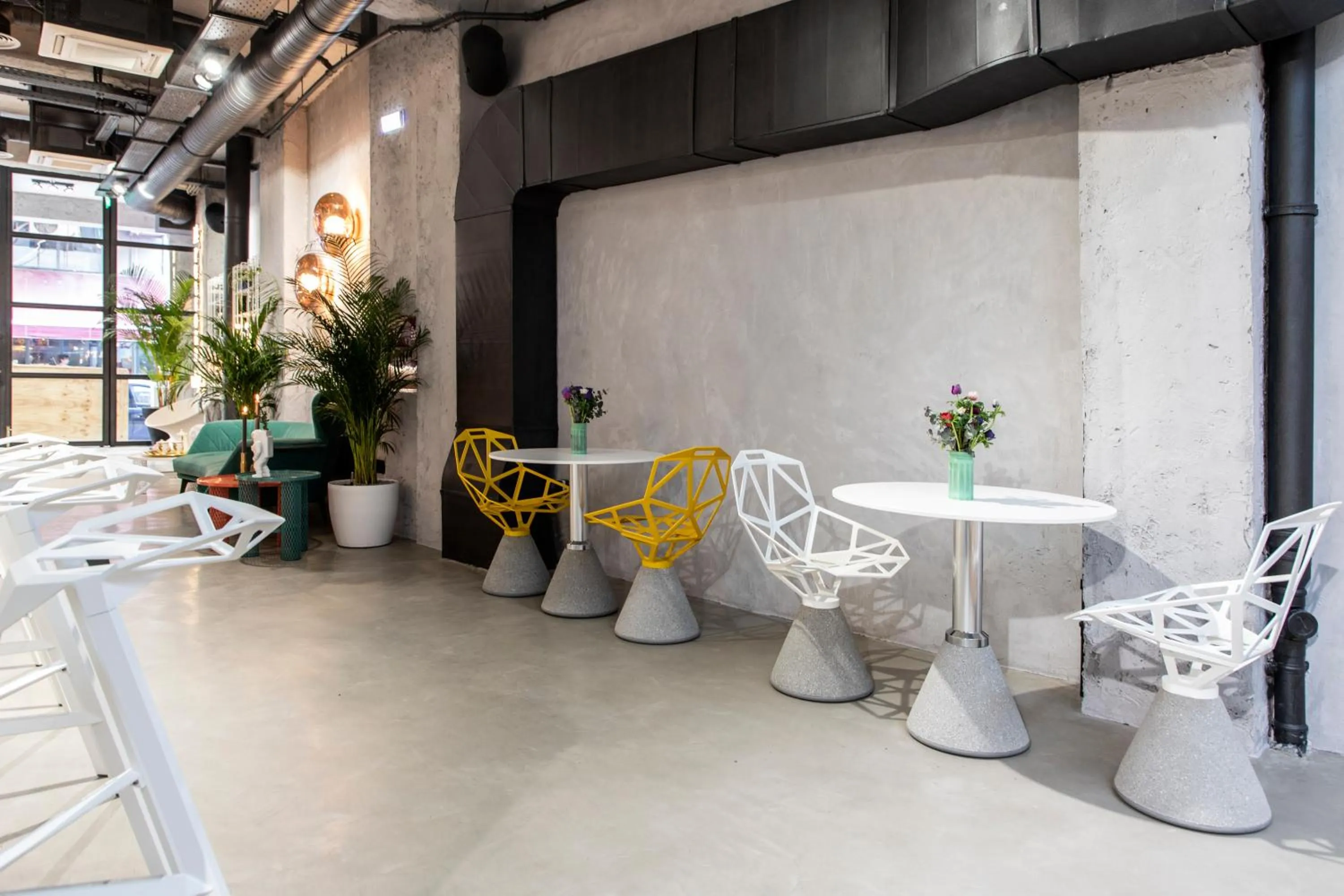 Lounge or bar in 14 Reasons Why Hotel Athens