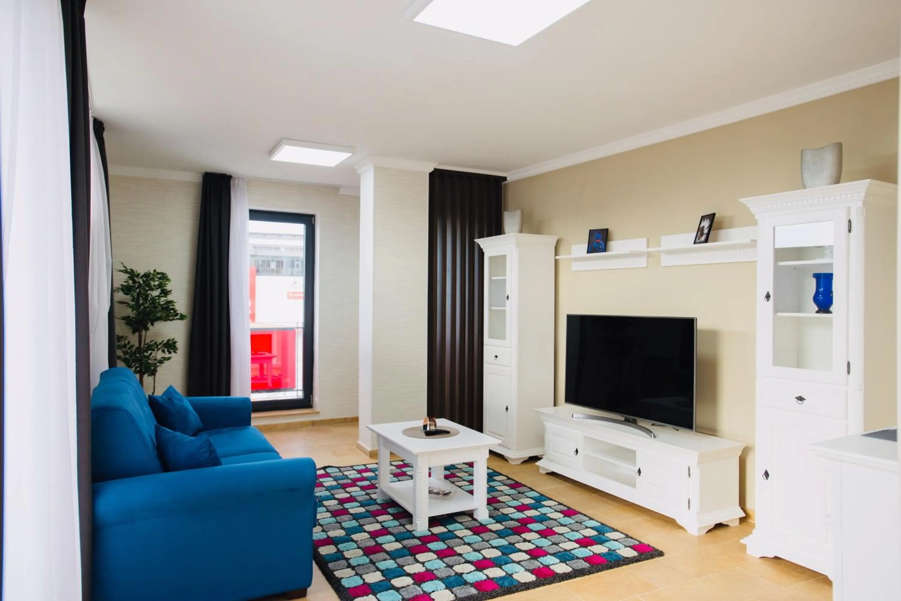 Lira Holiday Apartments