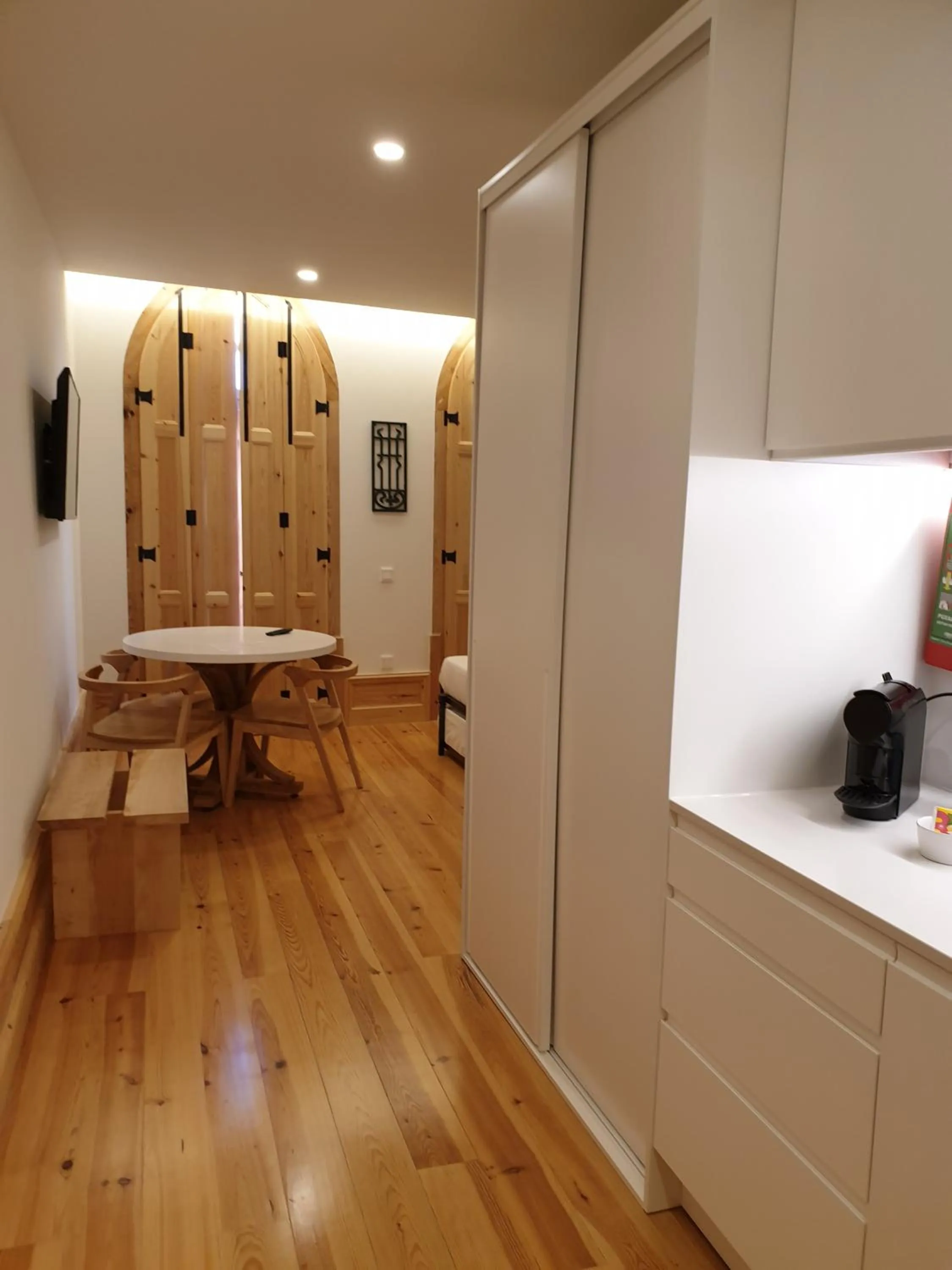 Kitchen or kitchenette in Casa da Baixa by PURUS