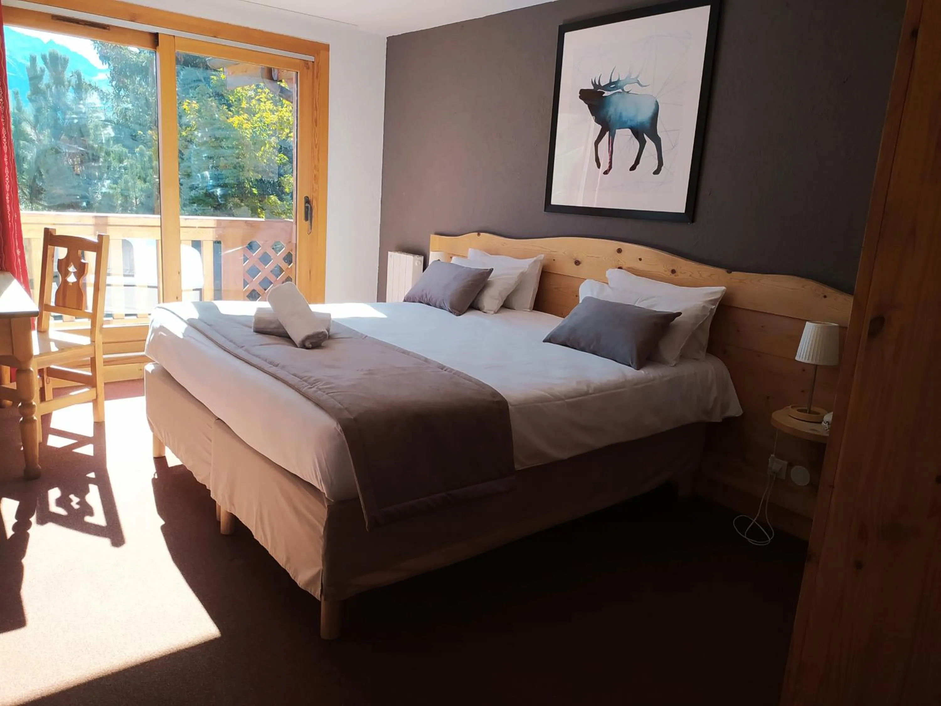 Photo of the whole room, Bed in Hôtel Aalborg