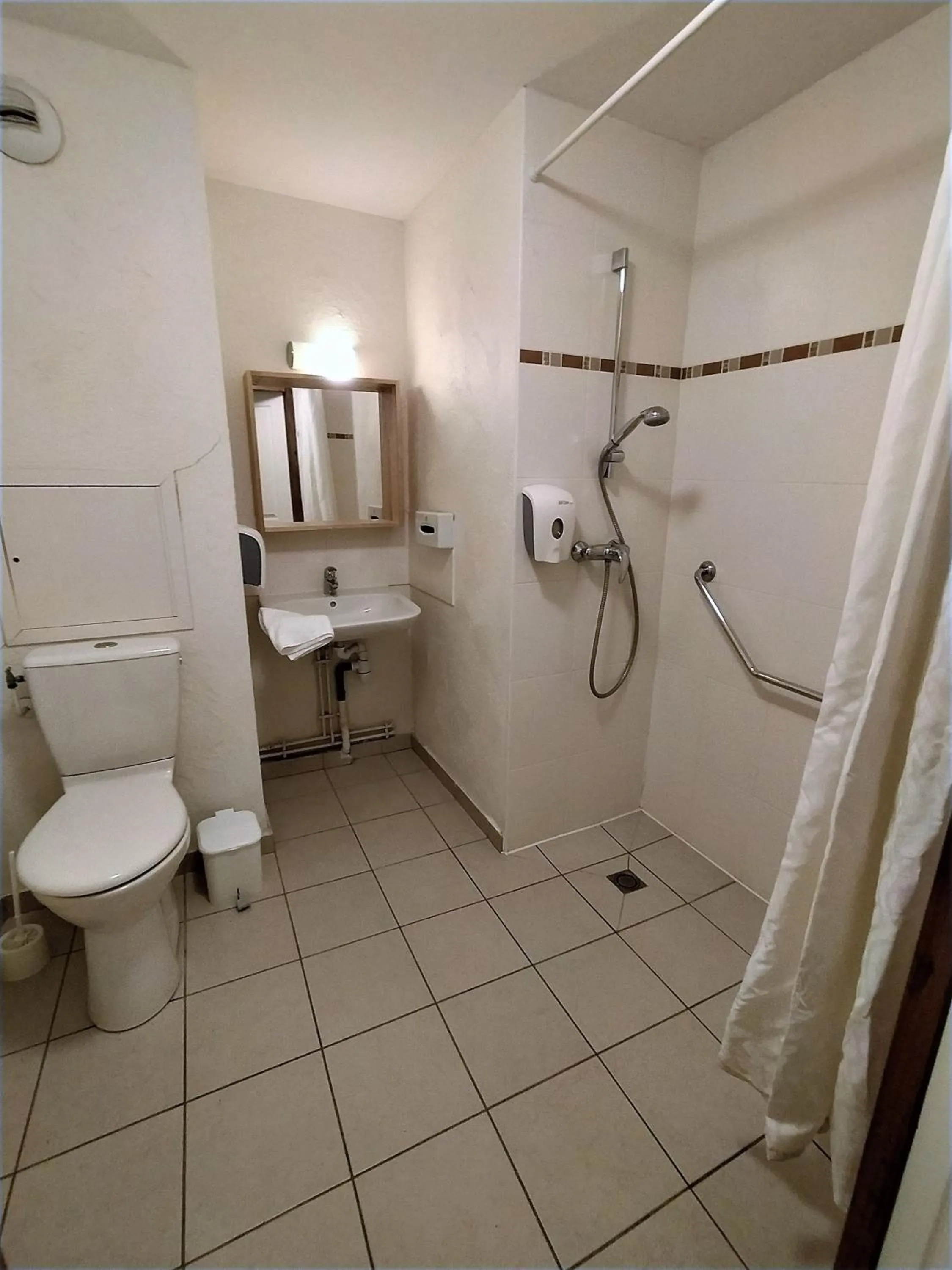 Bathroom in Hôtel Aalborg