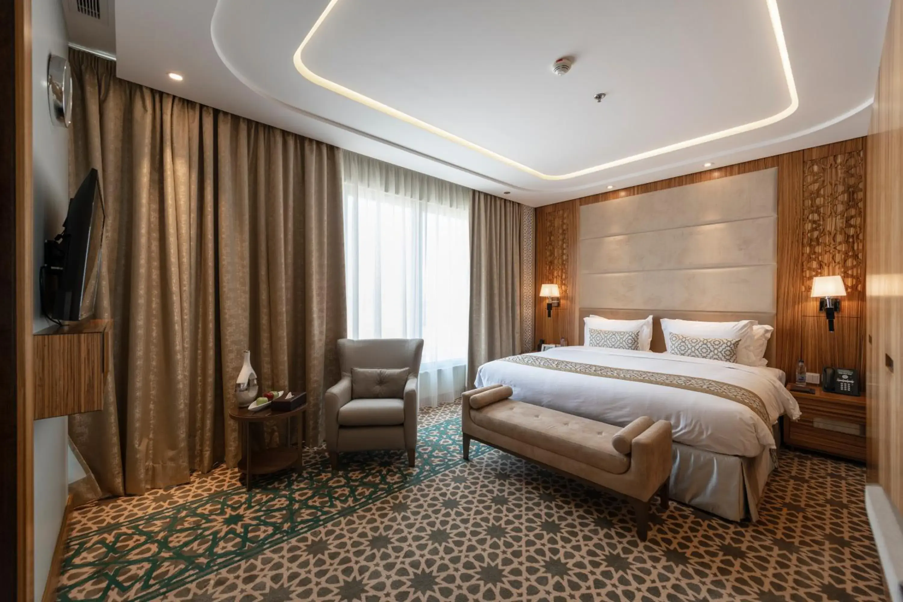 Deluxe King Room in Taj Jeddah Hotel Apartment Deluxe King Room in Taj Jeddah Hotel Apartment