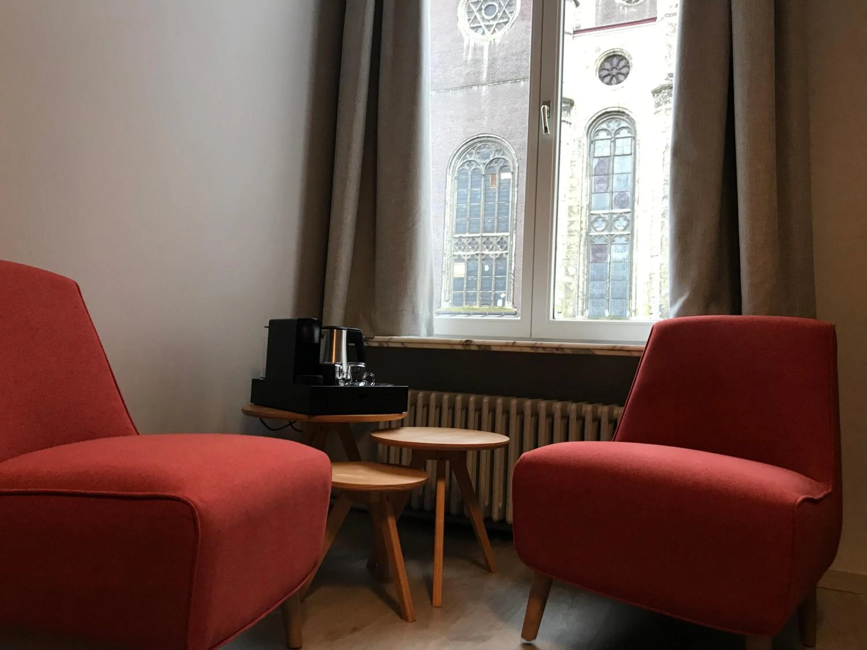 Coffee/tea facilities in B&B Inn Between