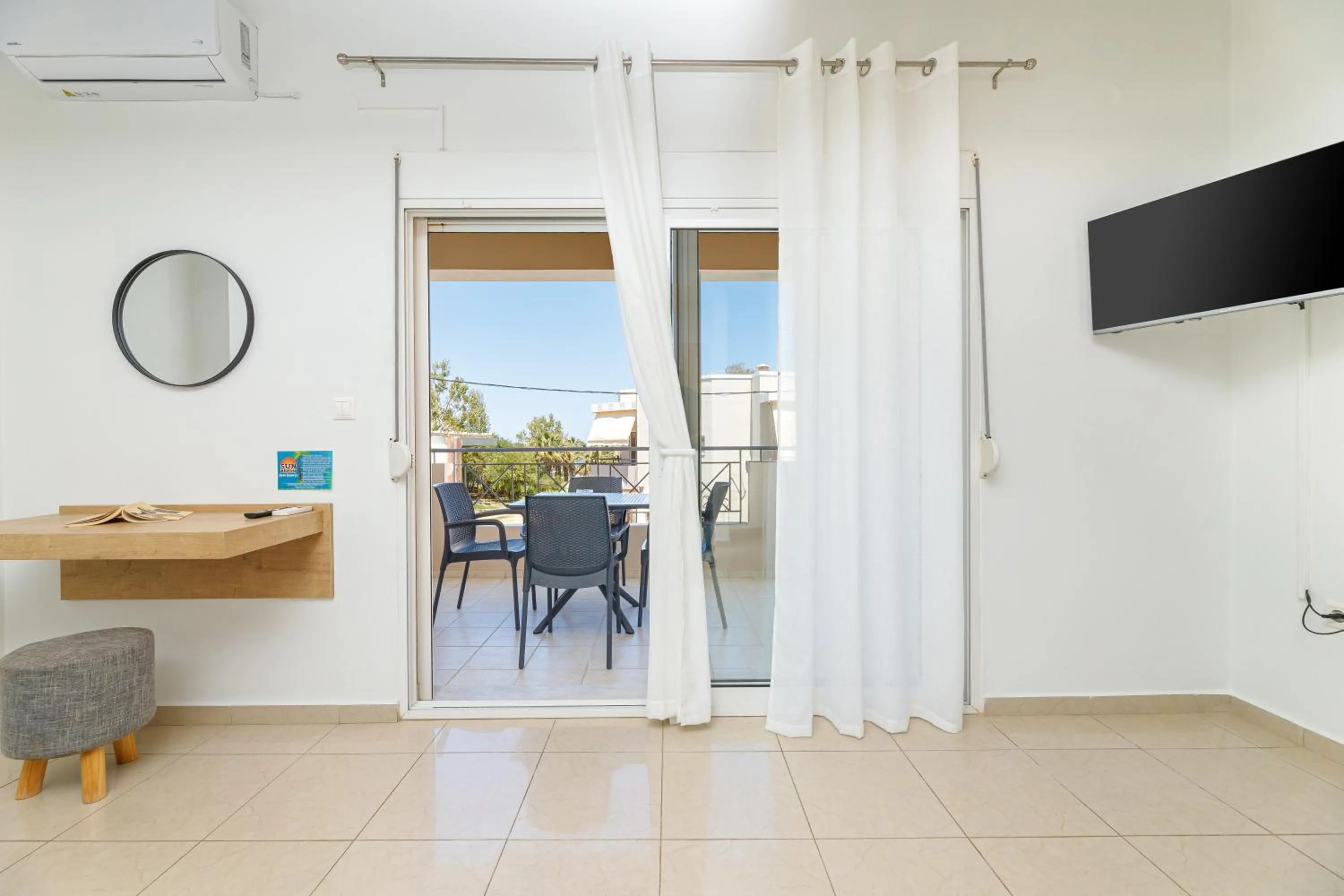 Balcony/Terrace in Sun Beach Apartments