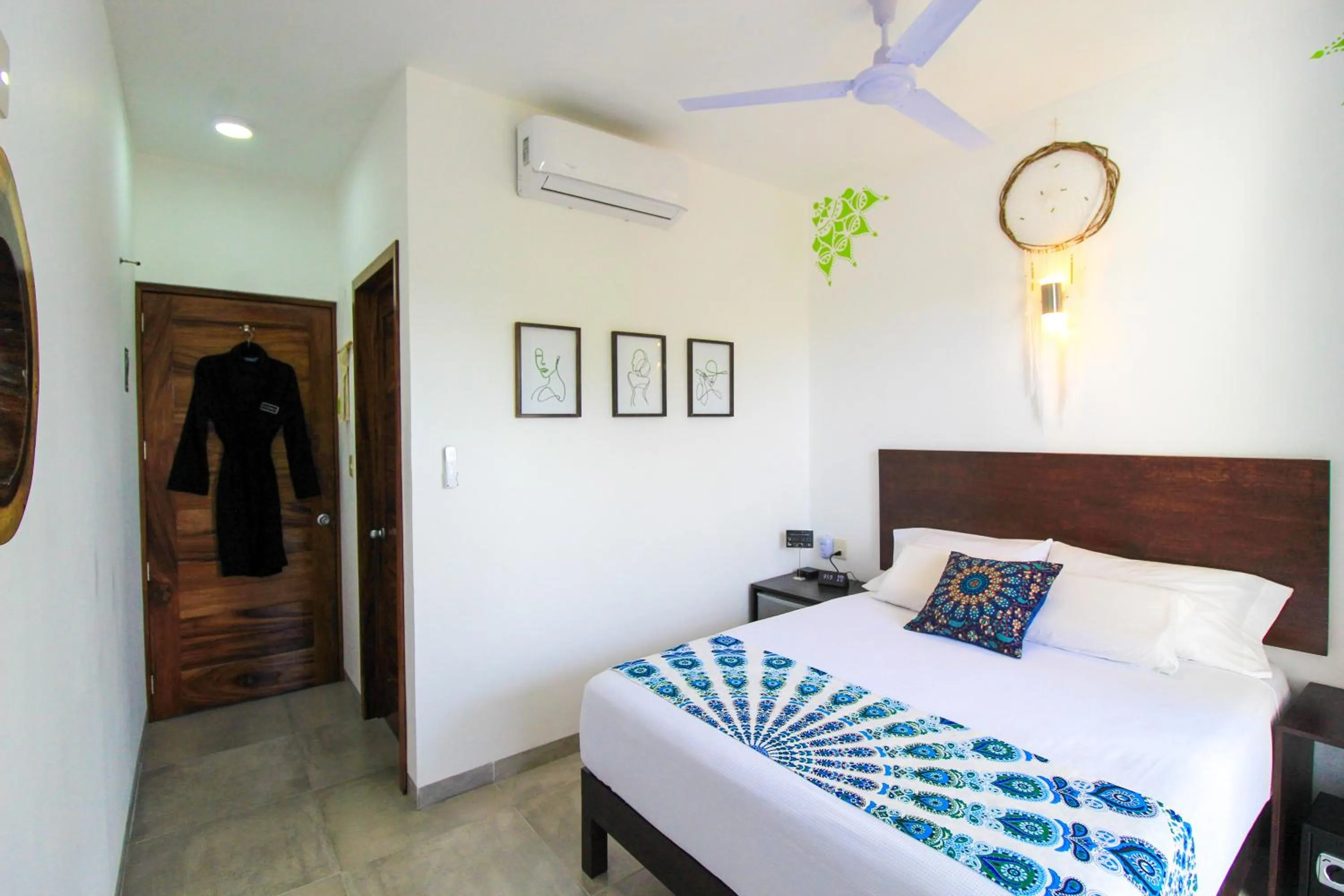 Bed in Casa de Olas Boutique Hotel