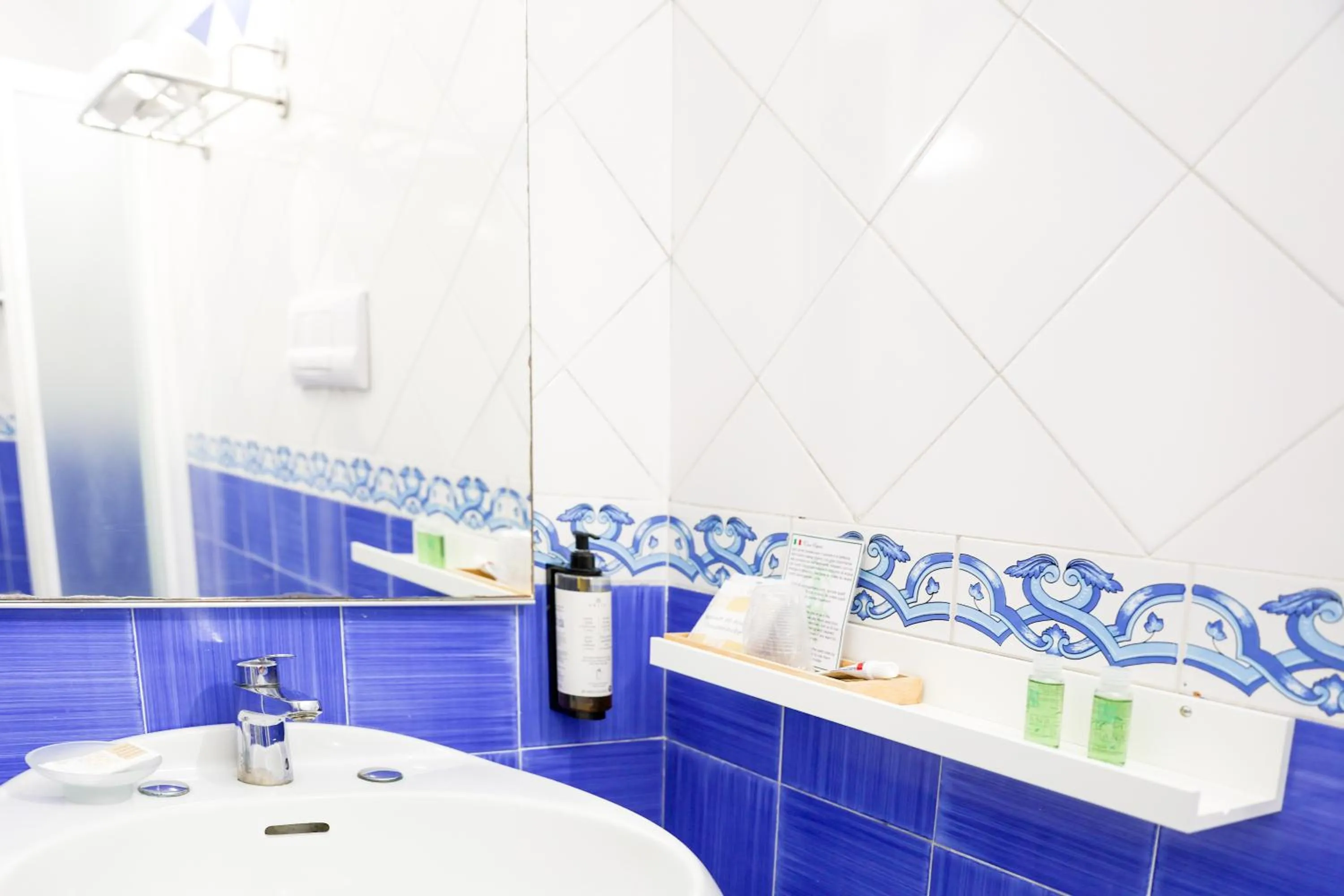 Bathroom in Hotel Palma