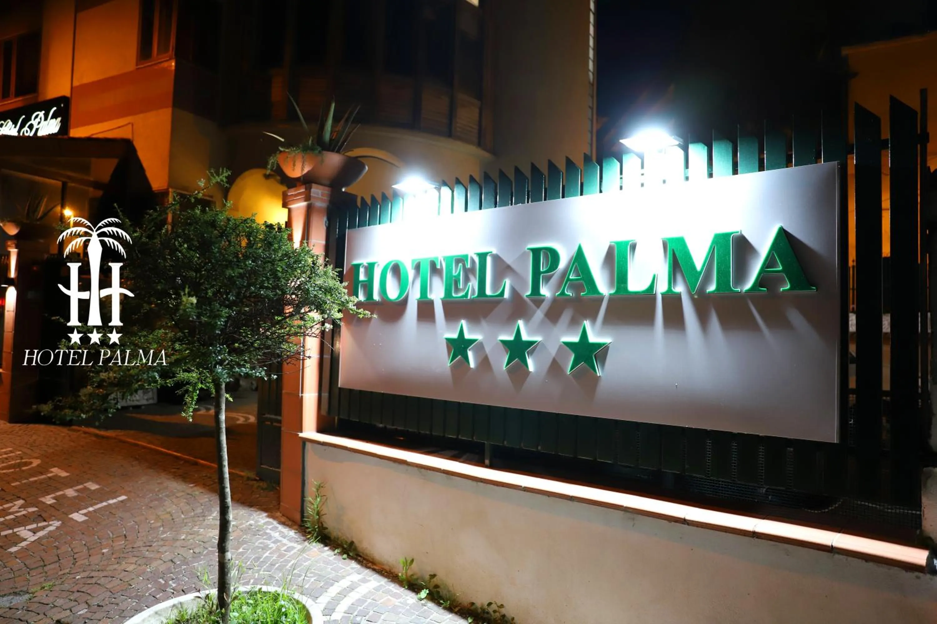 Property building in Hotel Palma