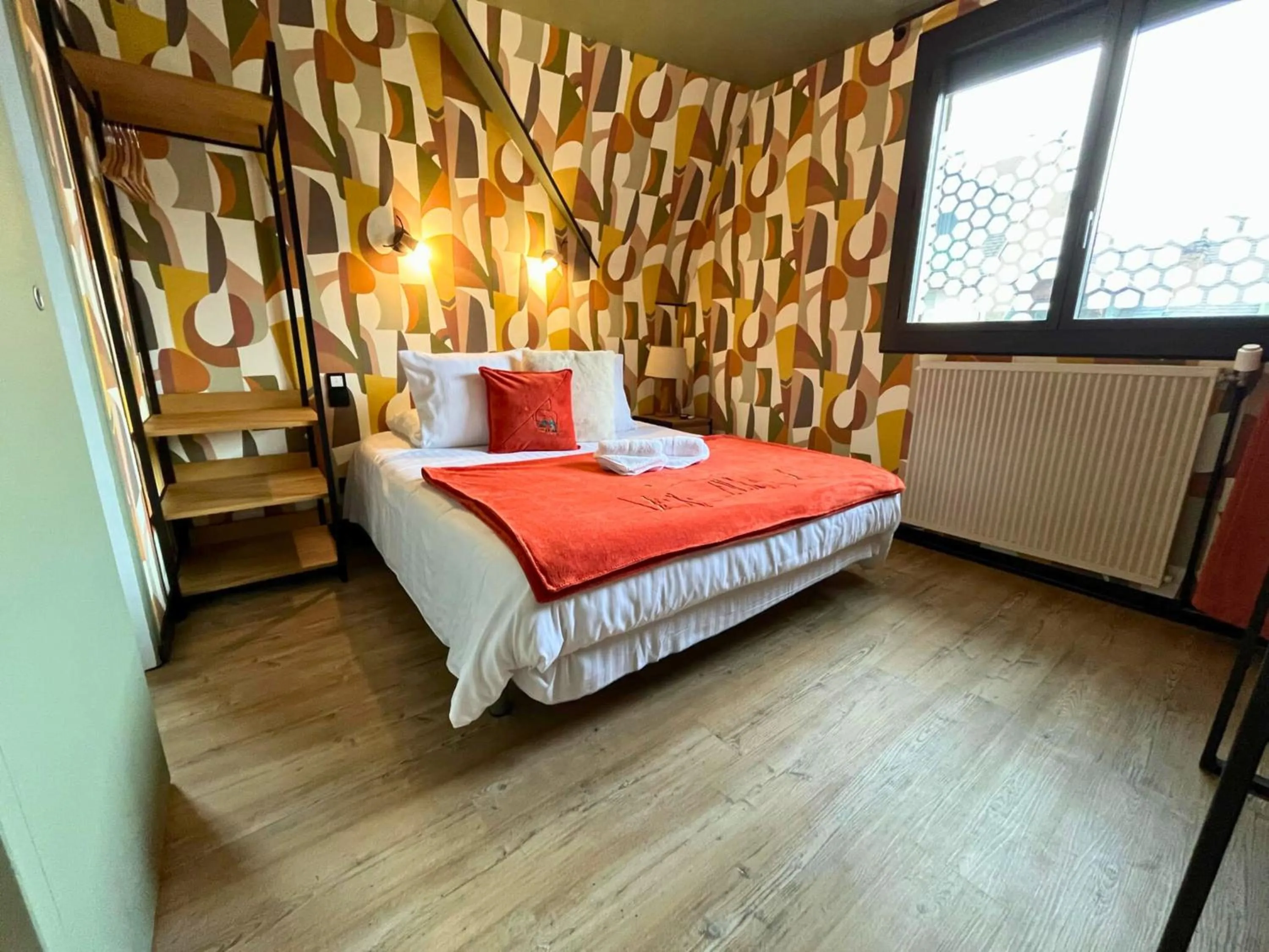 Bed in Hôtel La Rencluse