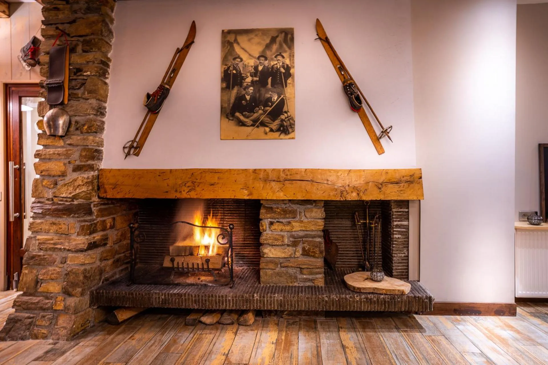 Lounge or bar in Hôtel La Rencluse