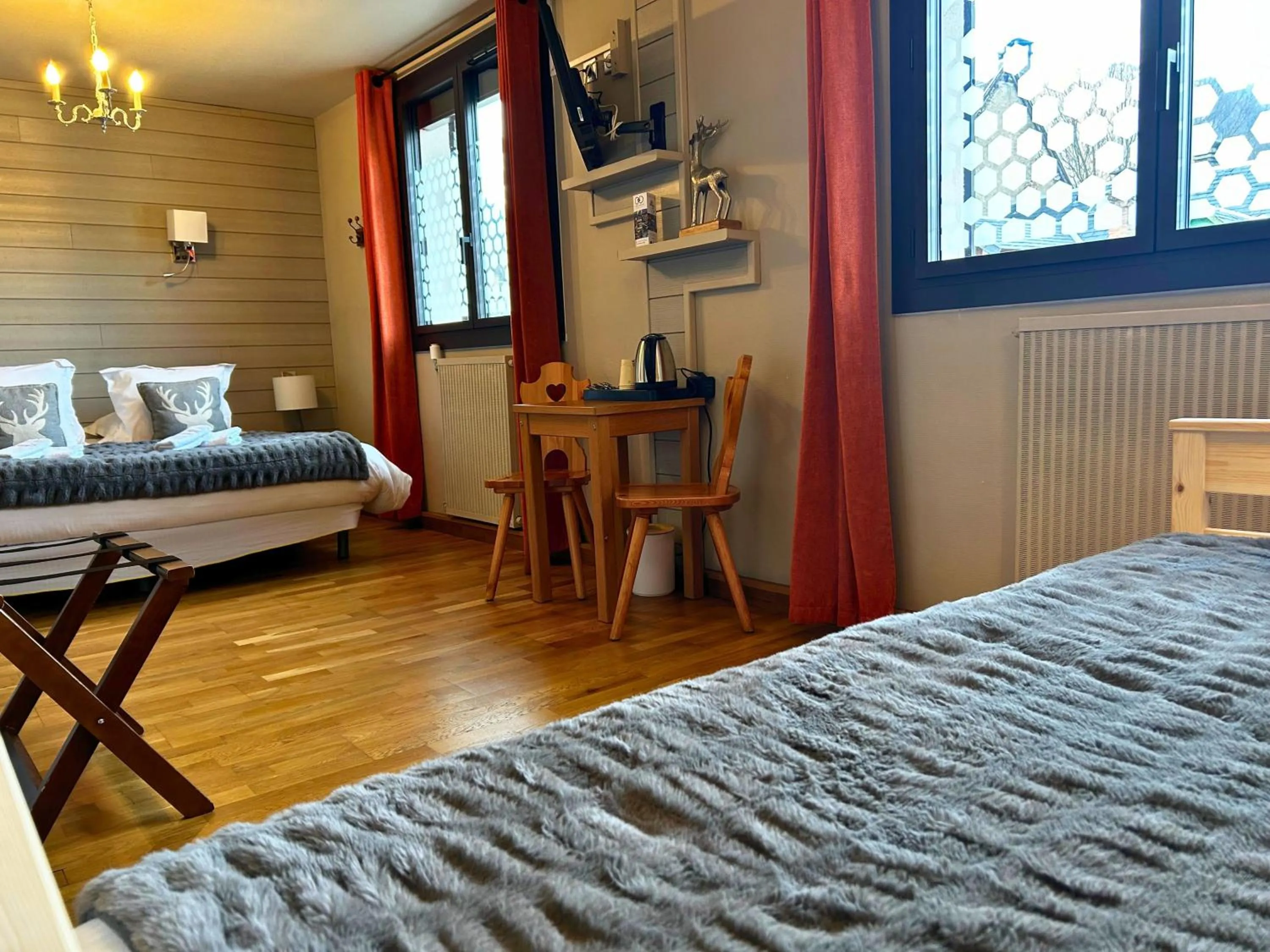 Photo of the whole room, Bed in Hôtel La Rencluse