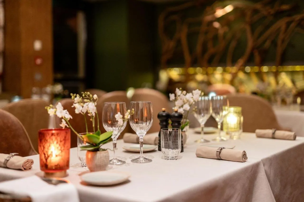 Restaurant/places to eat in Hôtel La Sivolière