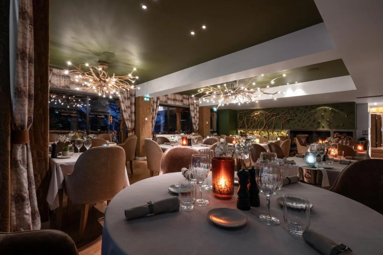 Restaurant/places to eat in Hôtel La Sivolière