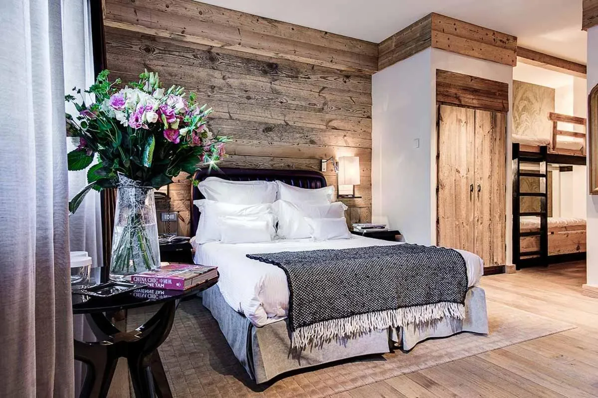 Bedroom, Bed in Hôtel La Sivolière