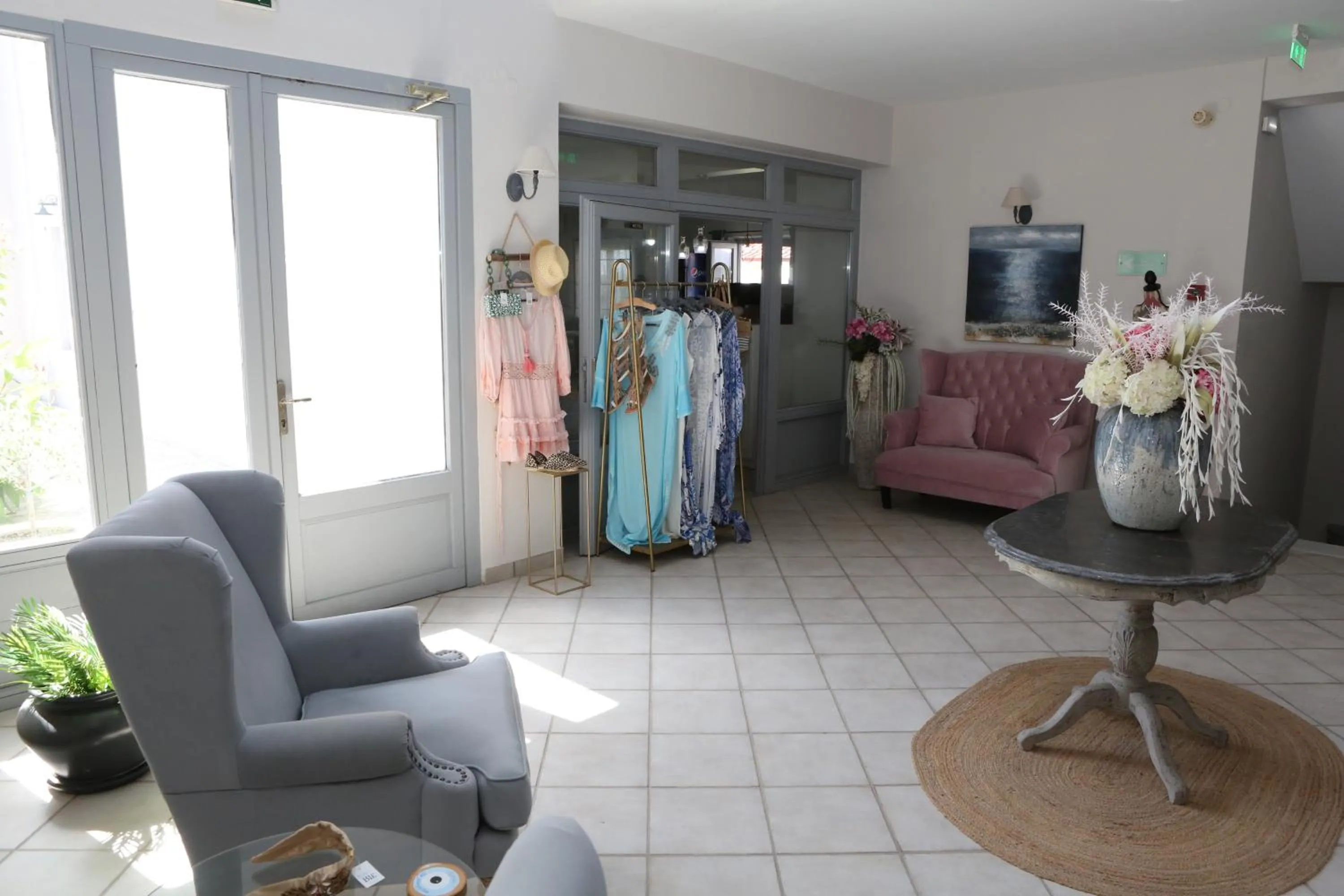 Seating area in Caretta - Caretta Hotel