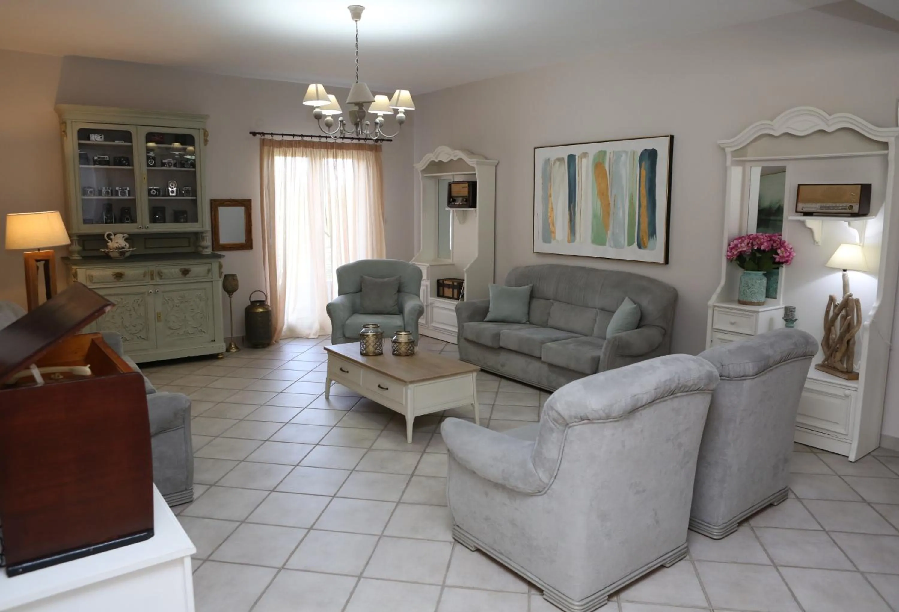 Living room in Caretta - Caretta Hotel