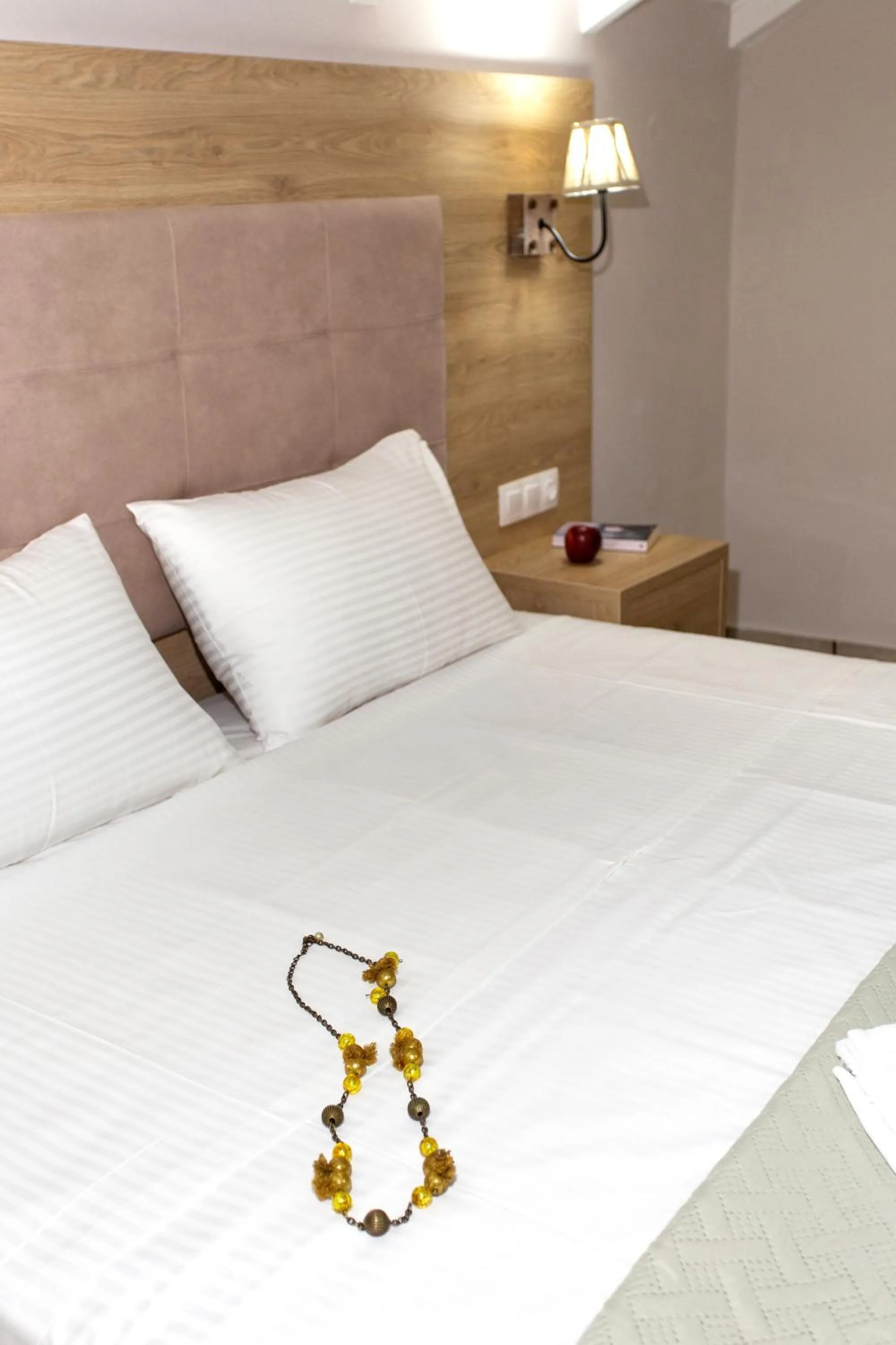 Bed in Caretta - Caretta Hotel