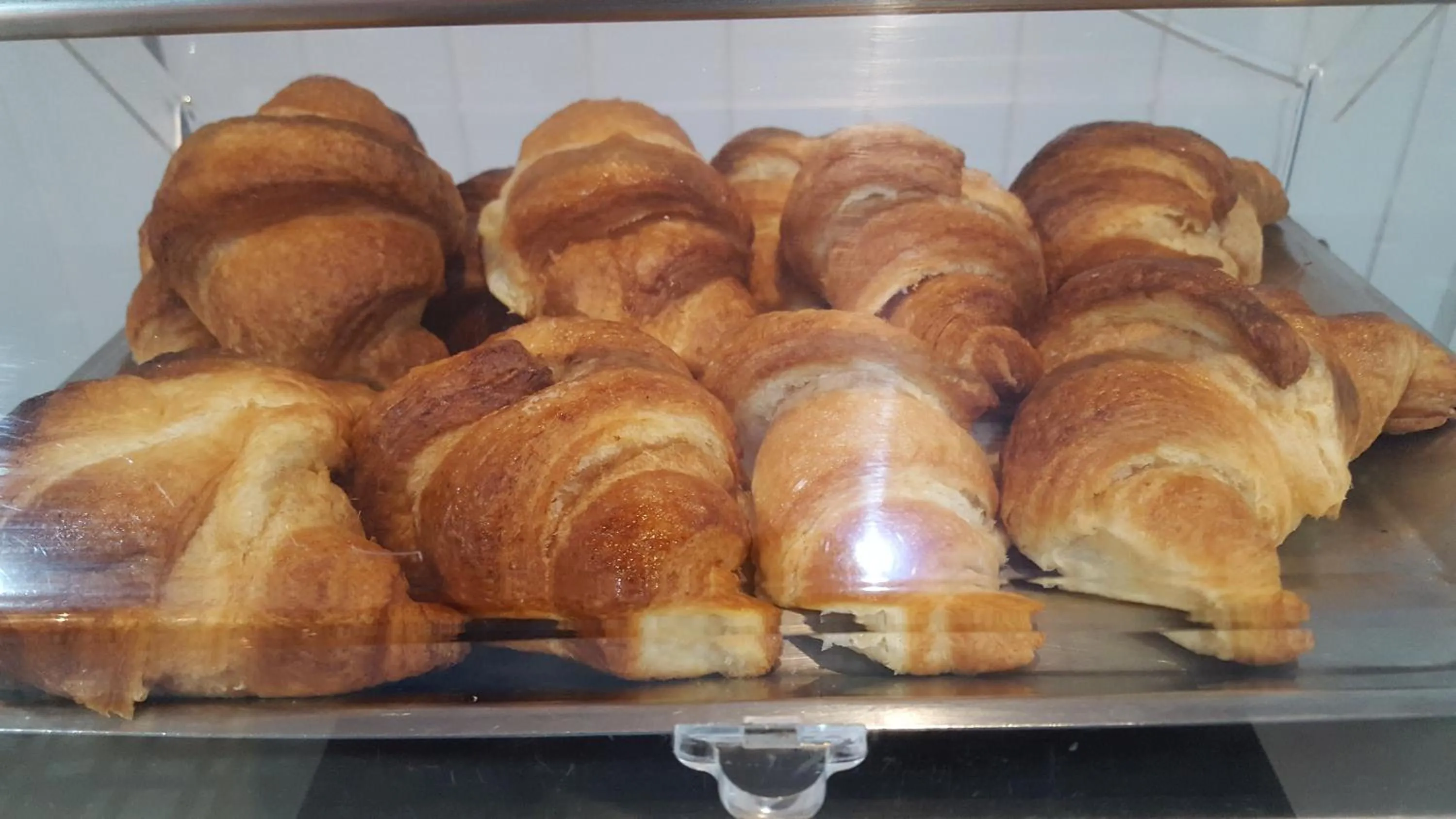 Continental breakfast in Water's Edge Hotel