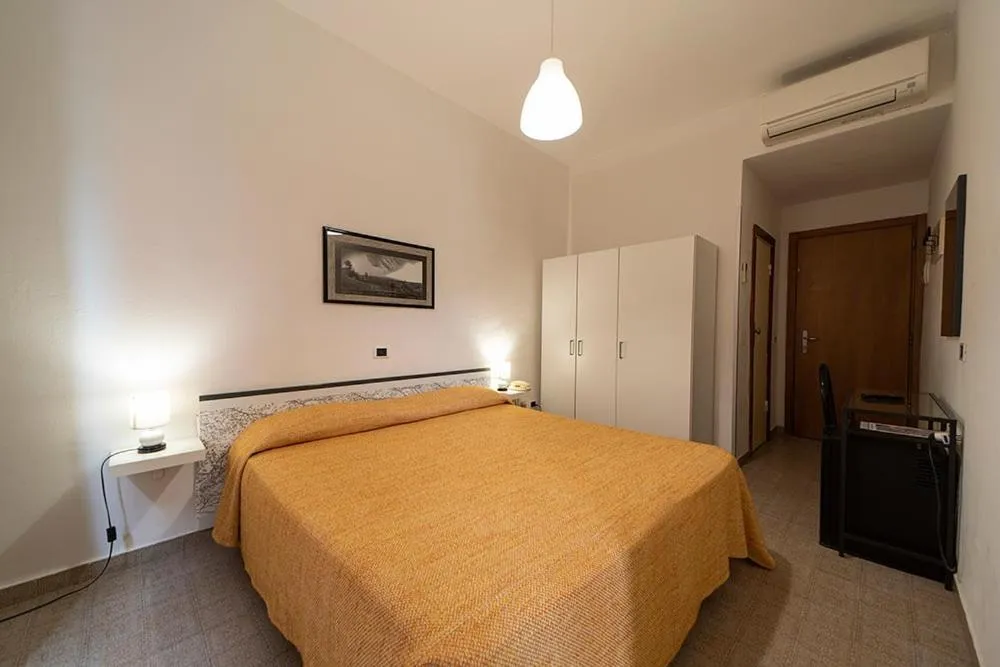 Bedroom, Bed in Hotel Belmare