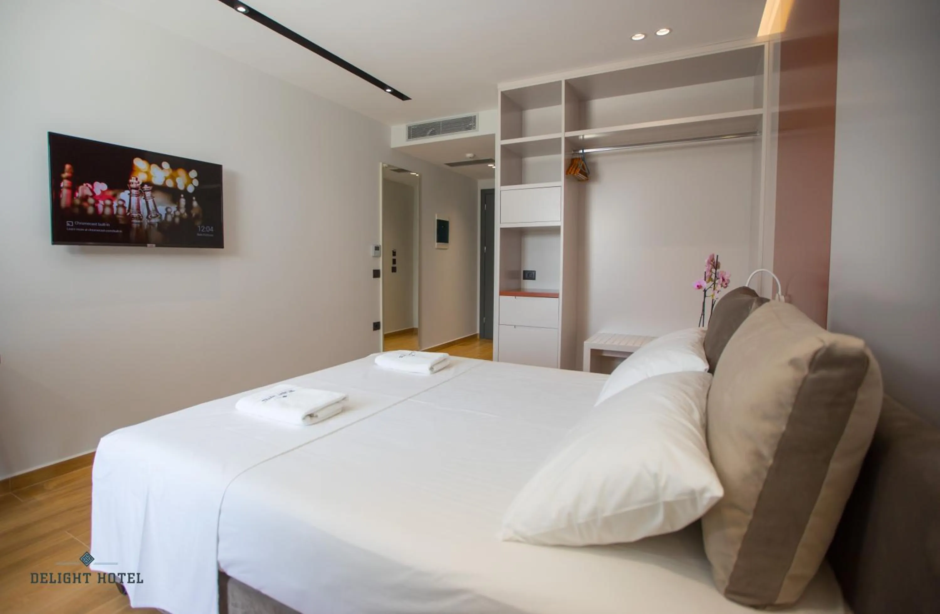 Bed in Delight Hotel