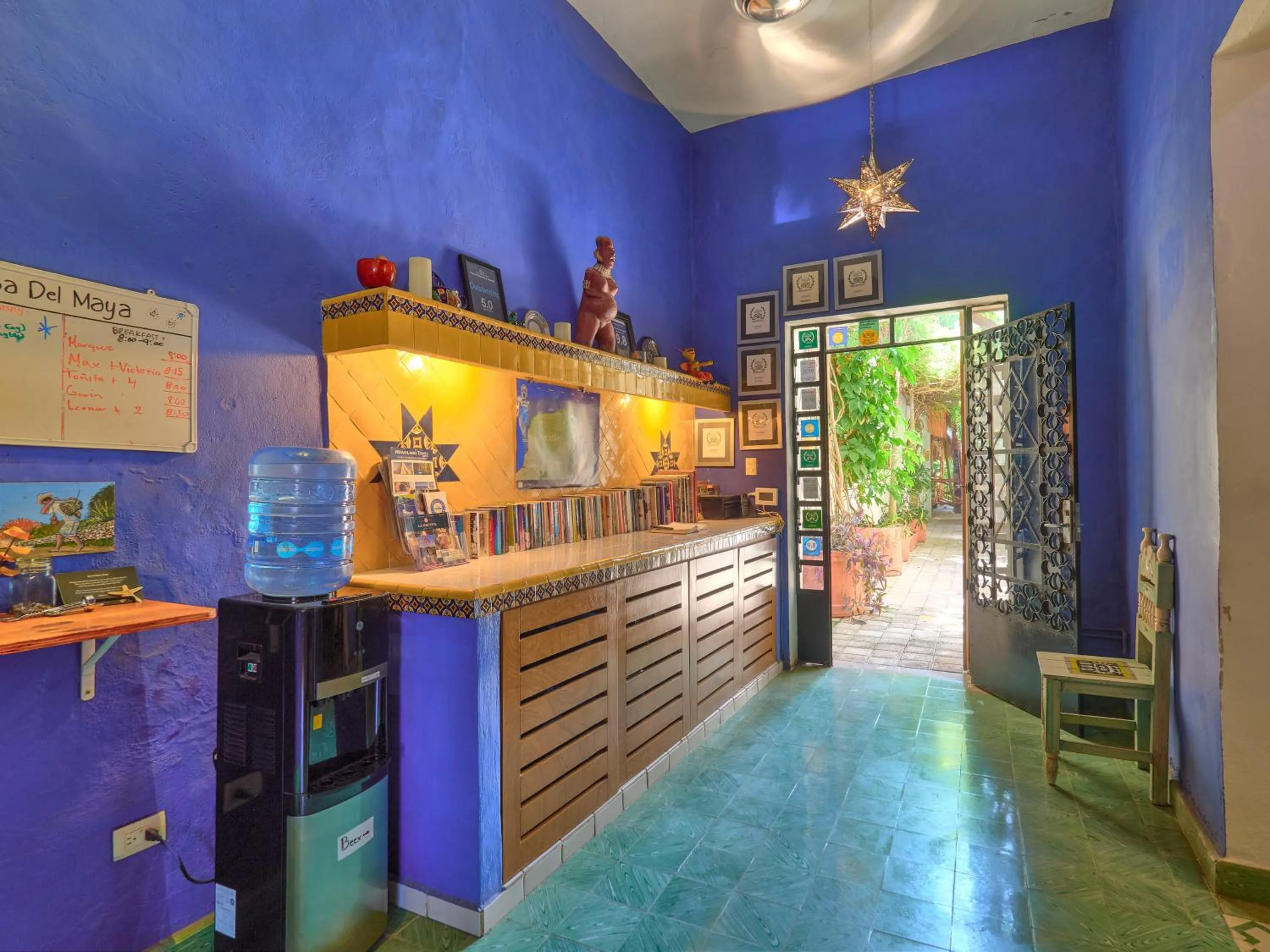 Lobby or reception in Casa Del Maya Bed & Breakfast